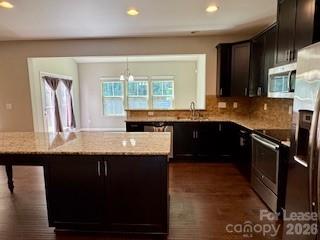 5612 Selkirkshire Road