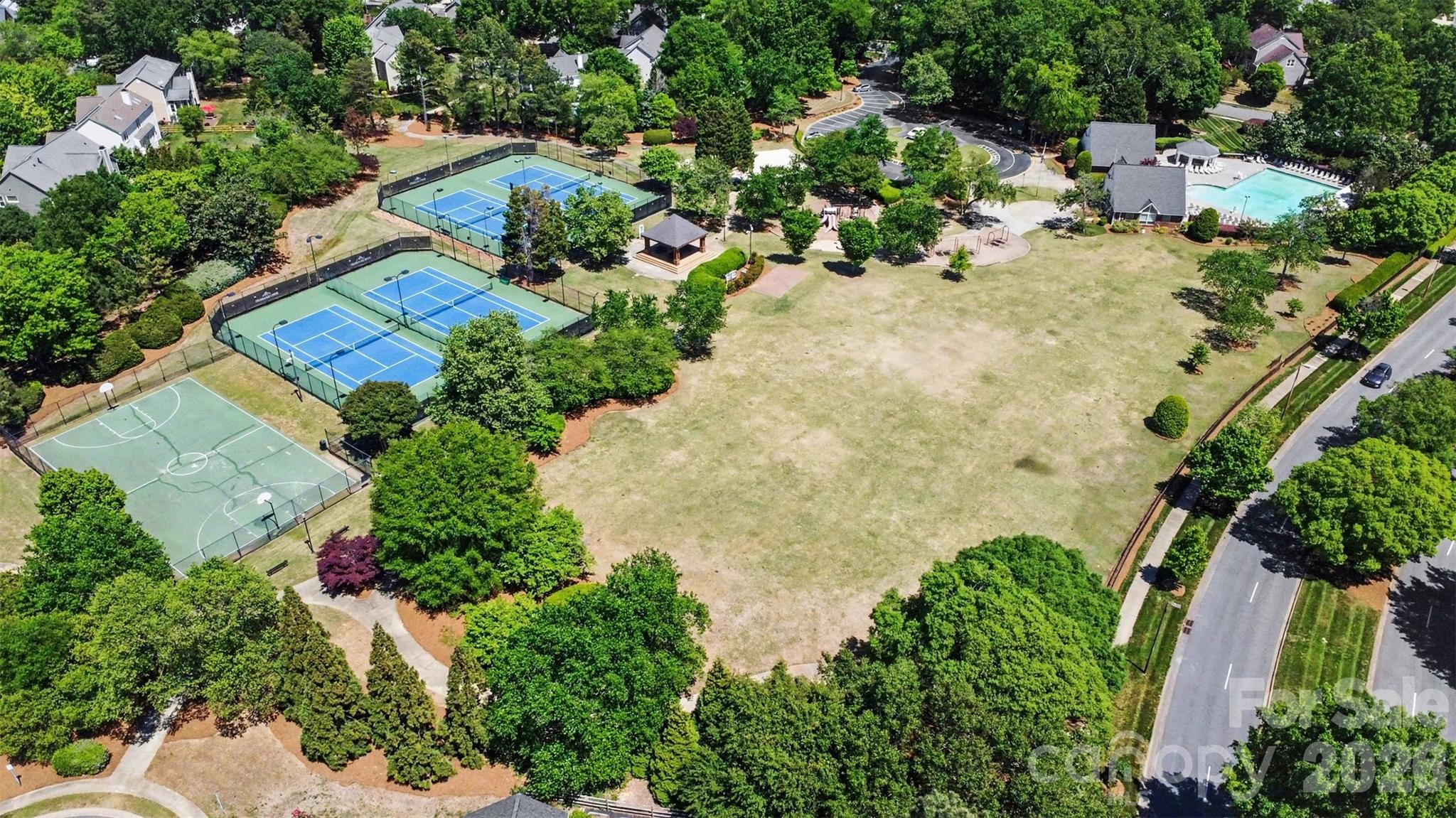 6213 Knightsgate Court