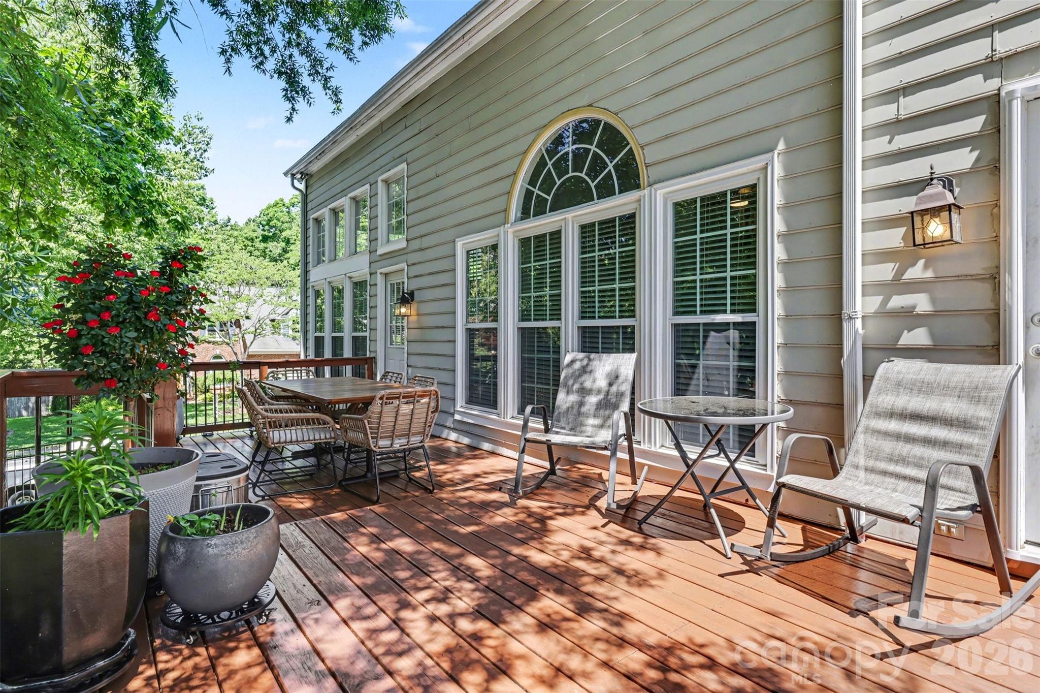 6213 Knightsgate Court