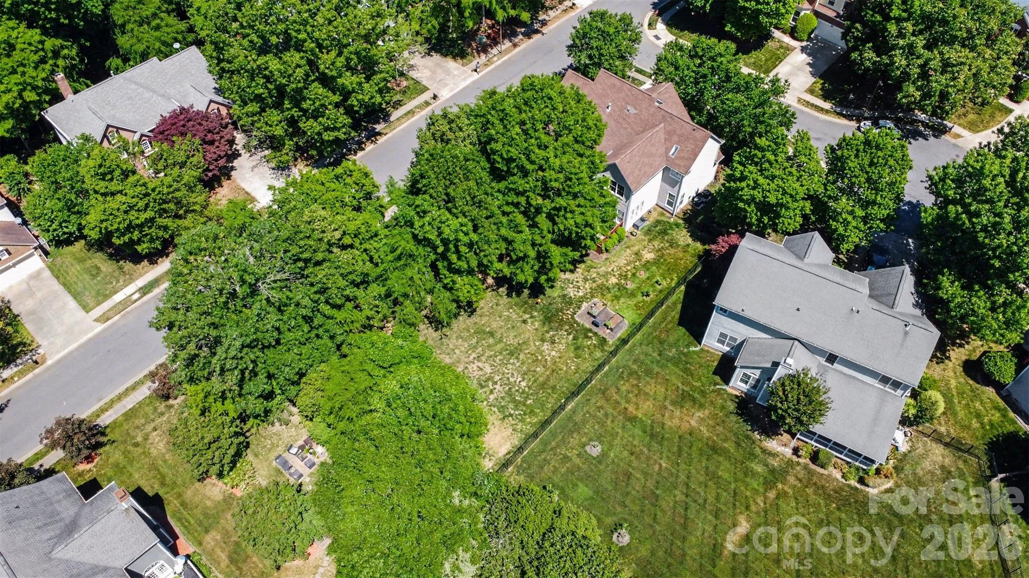 6213 Knightsgate Court