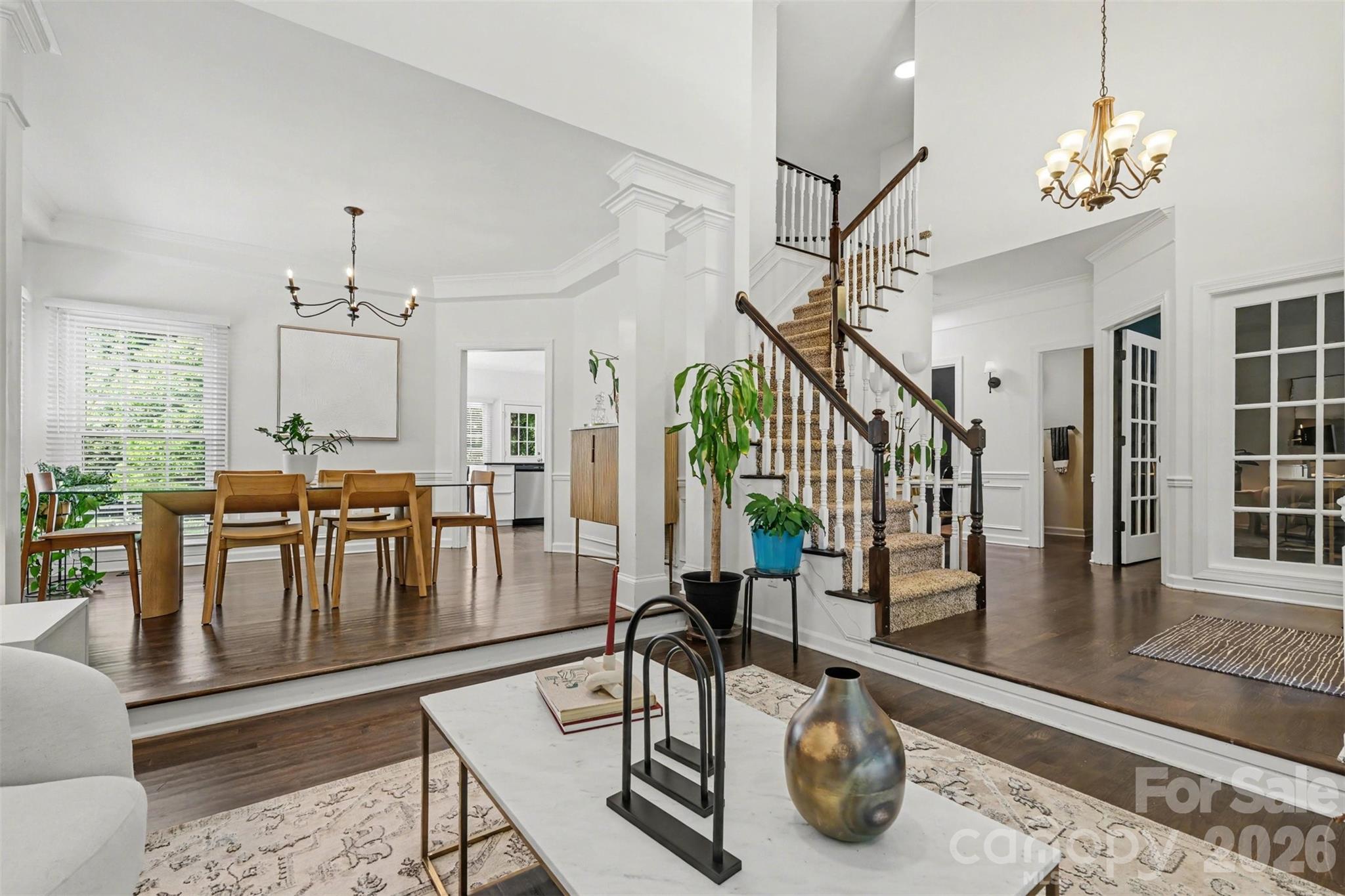 6213 Knightsgate Court