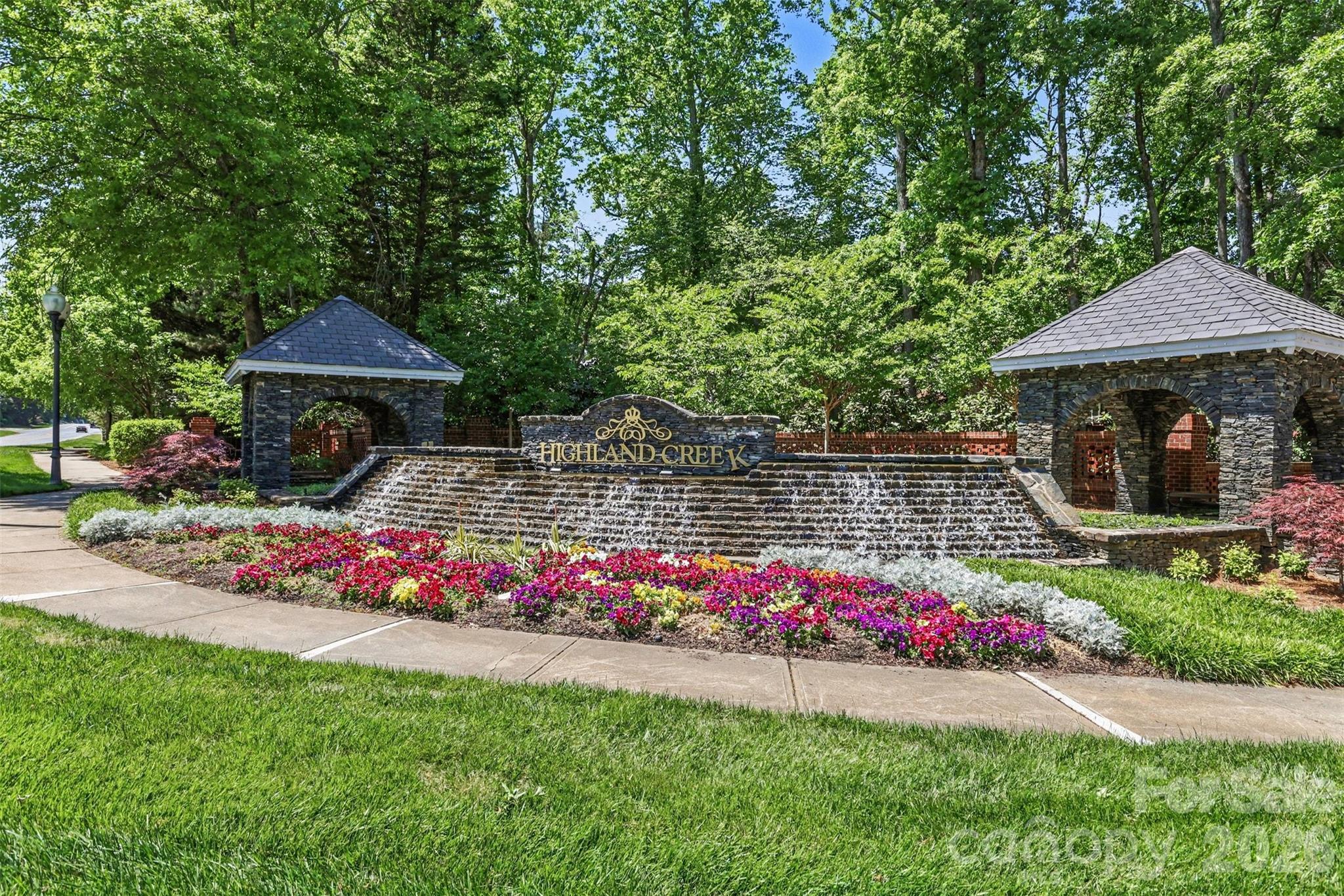 6213 Knightsgate Court