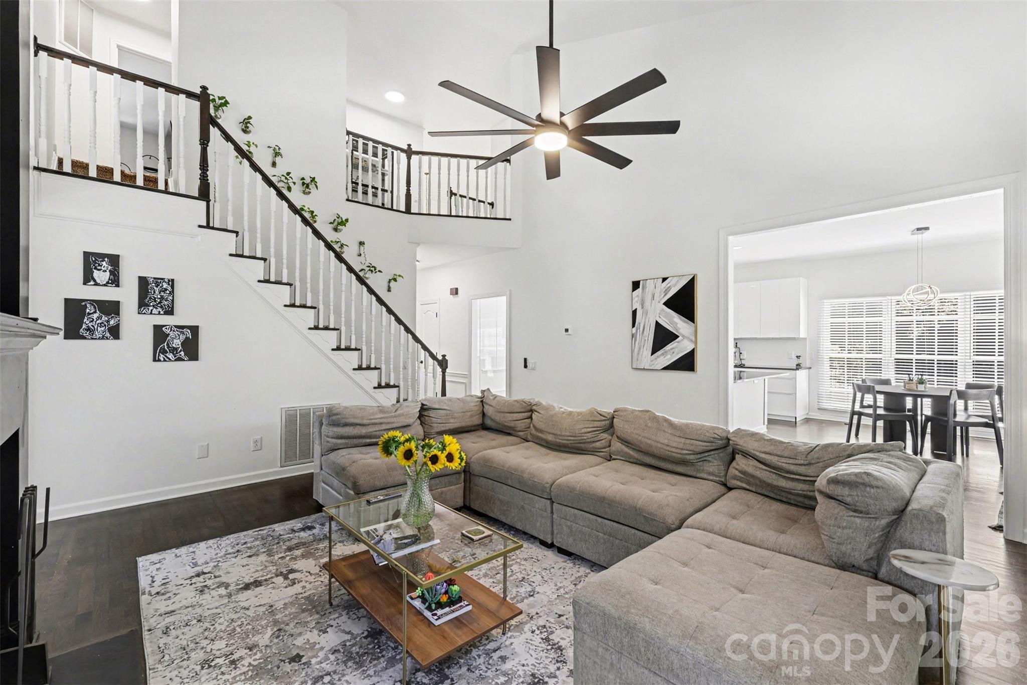 6213 Knightsgate Court