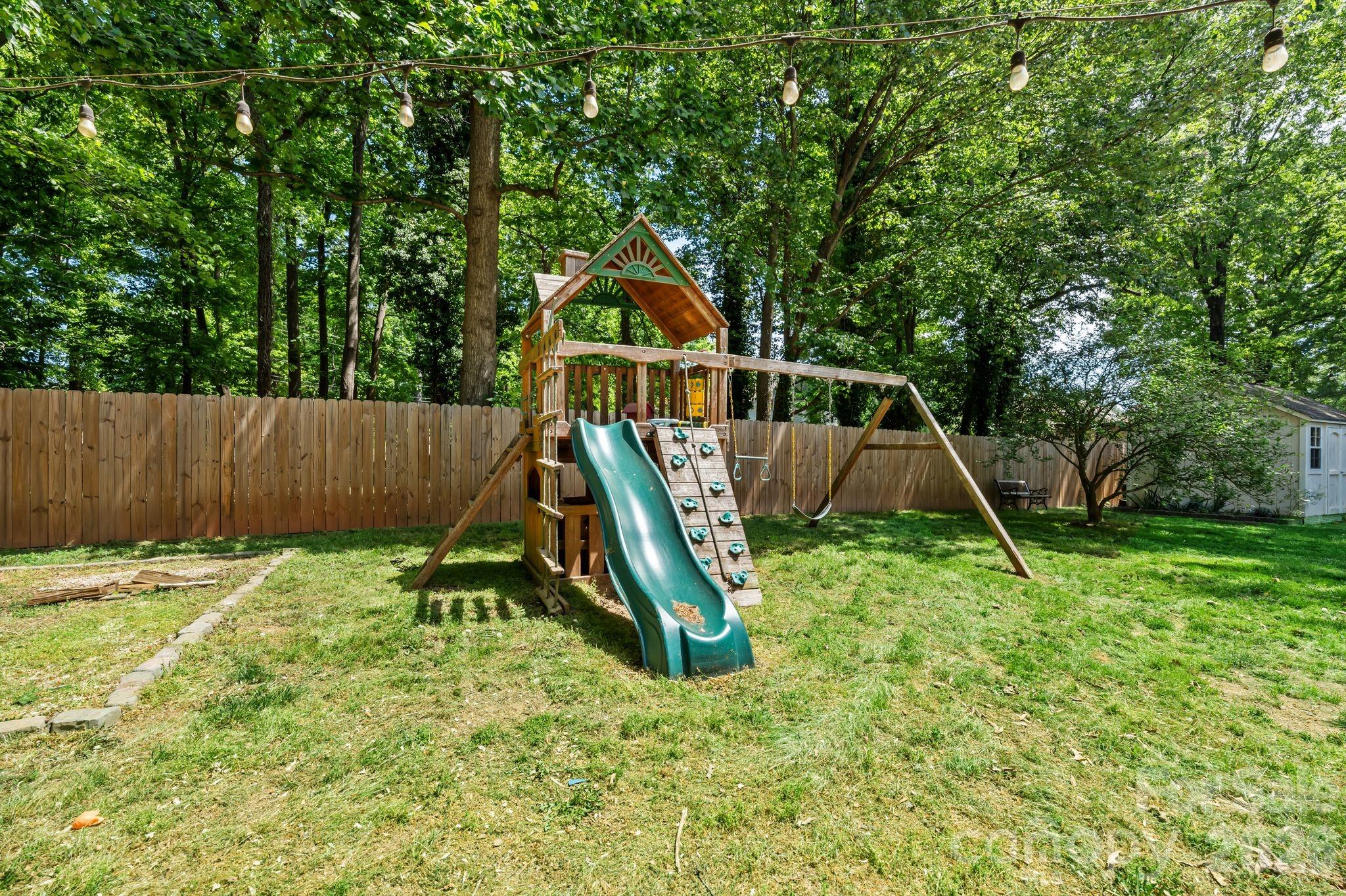 2726 Kirkholm Drive