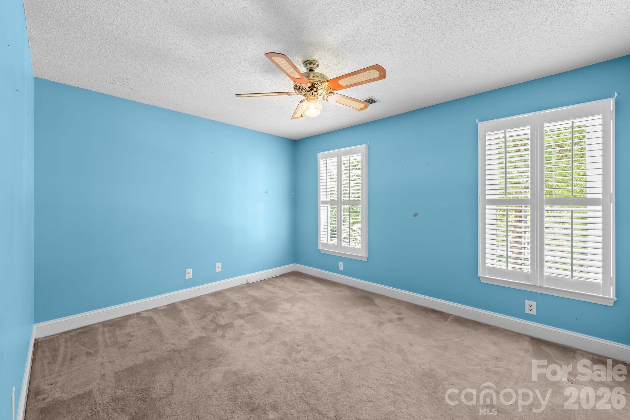 2726 Kirkholm Drive
