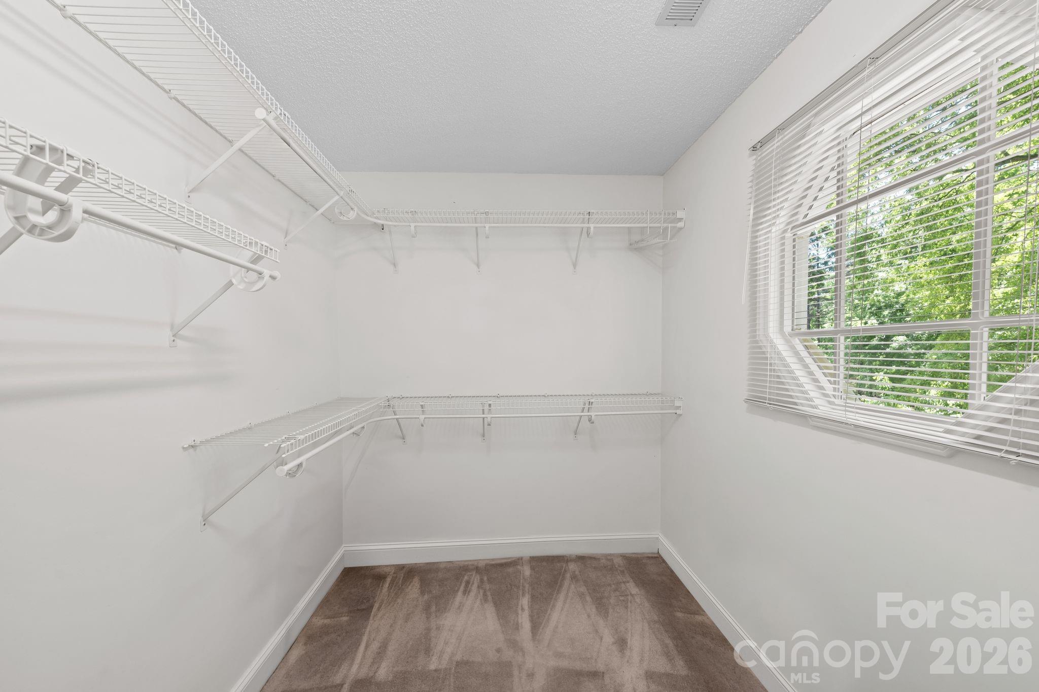 2726 Kirkholm Drive