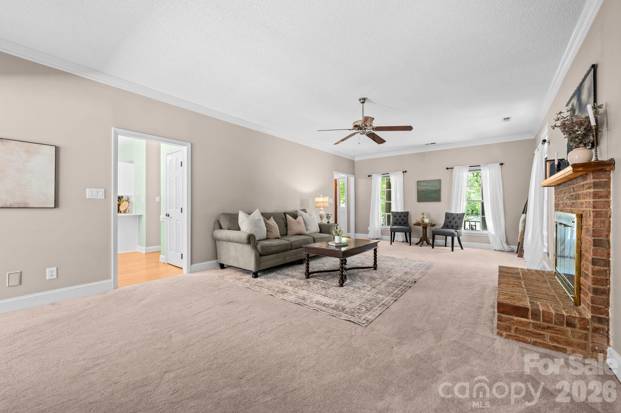 2726 Kirkholm Drive