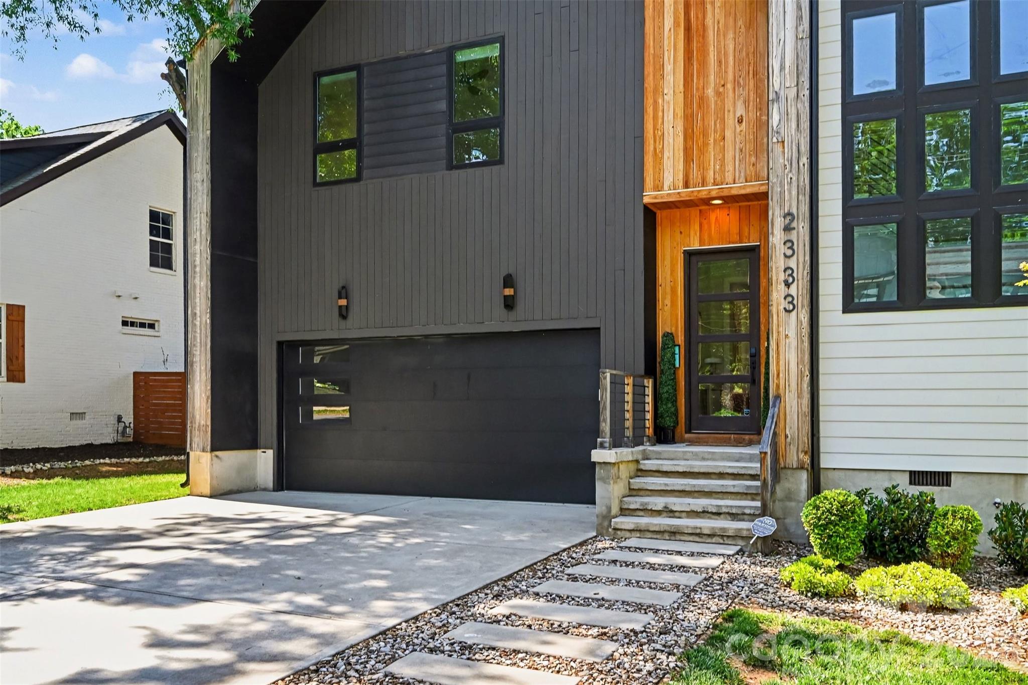 2333 Pinckney Avenue