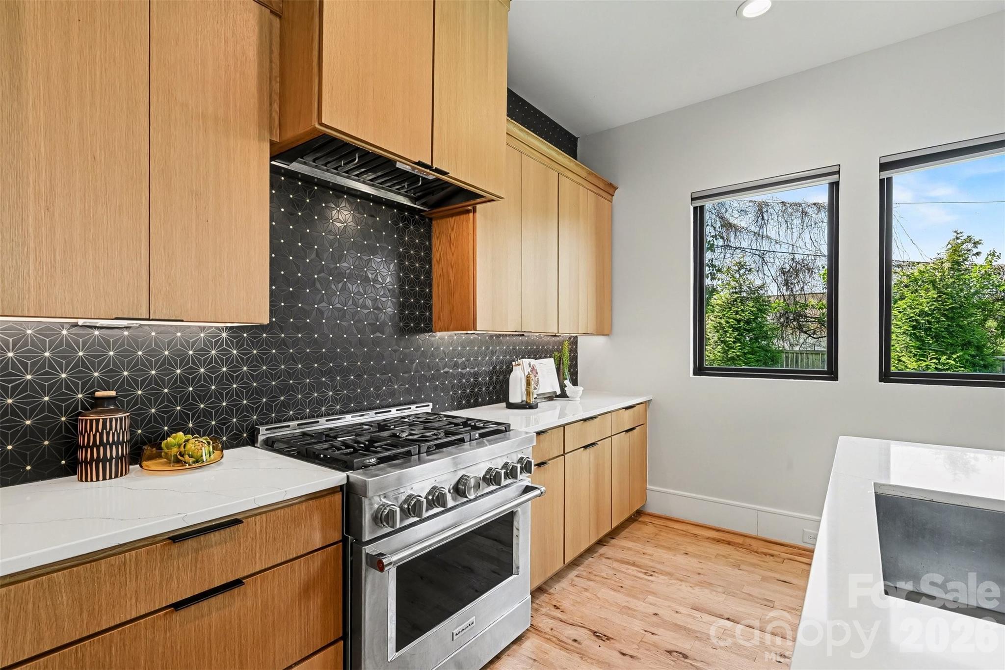 2333 Pinckney Avenue