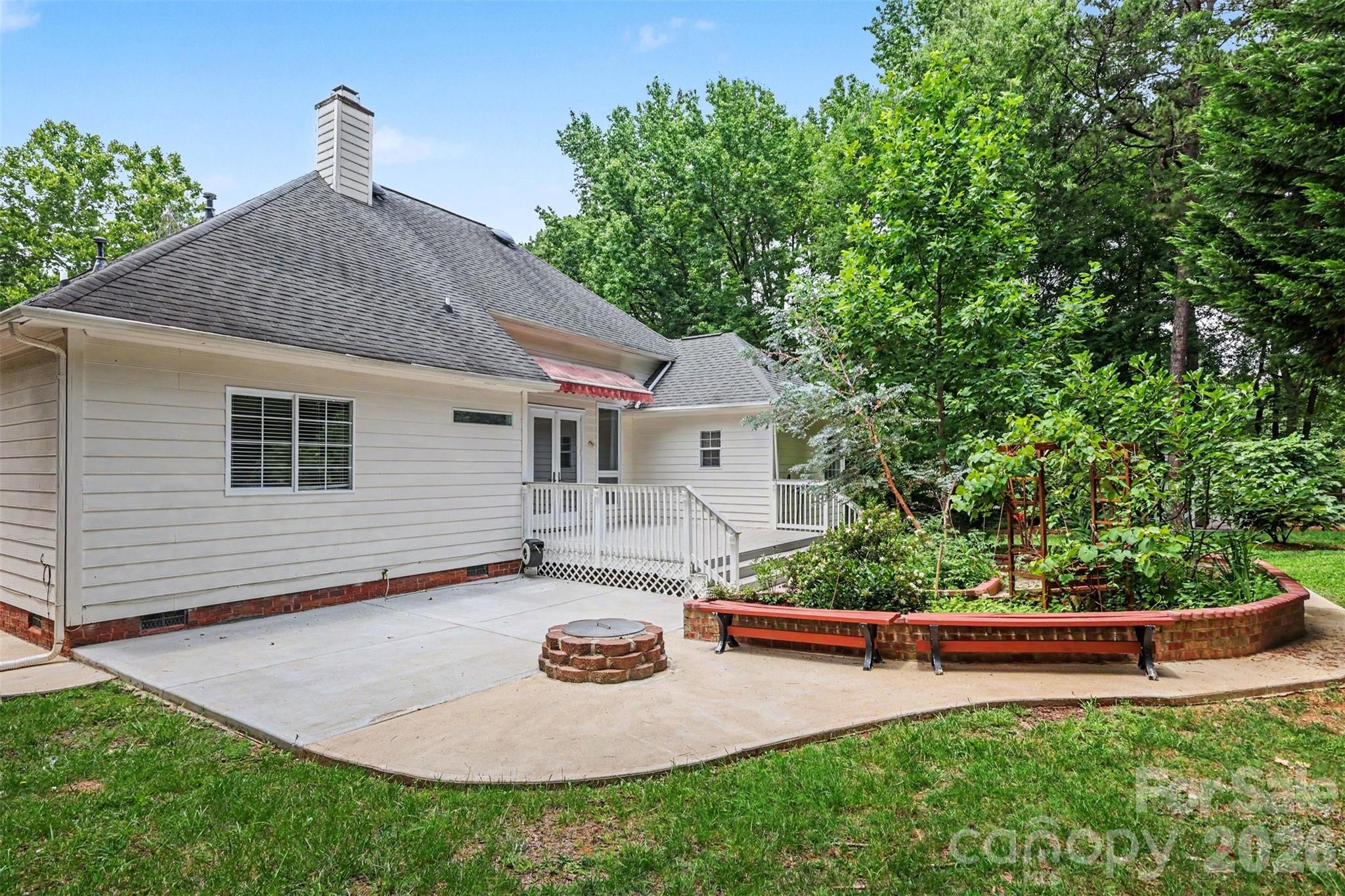 9102 Brightleaf Place