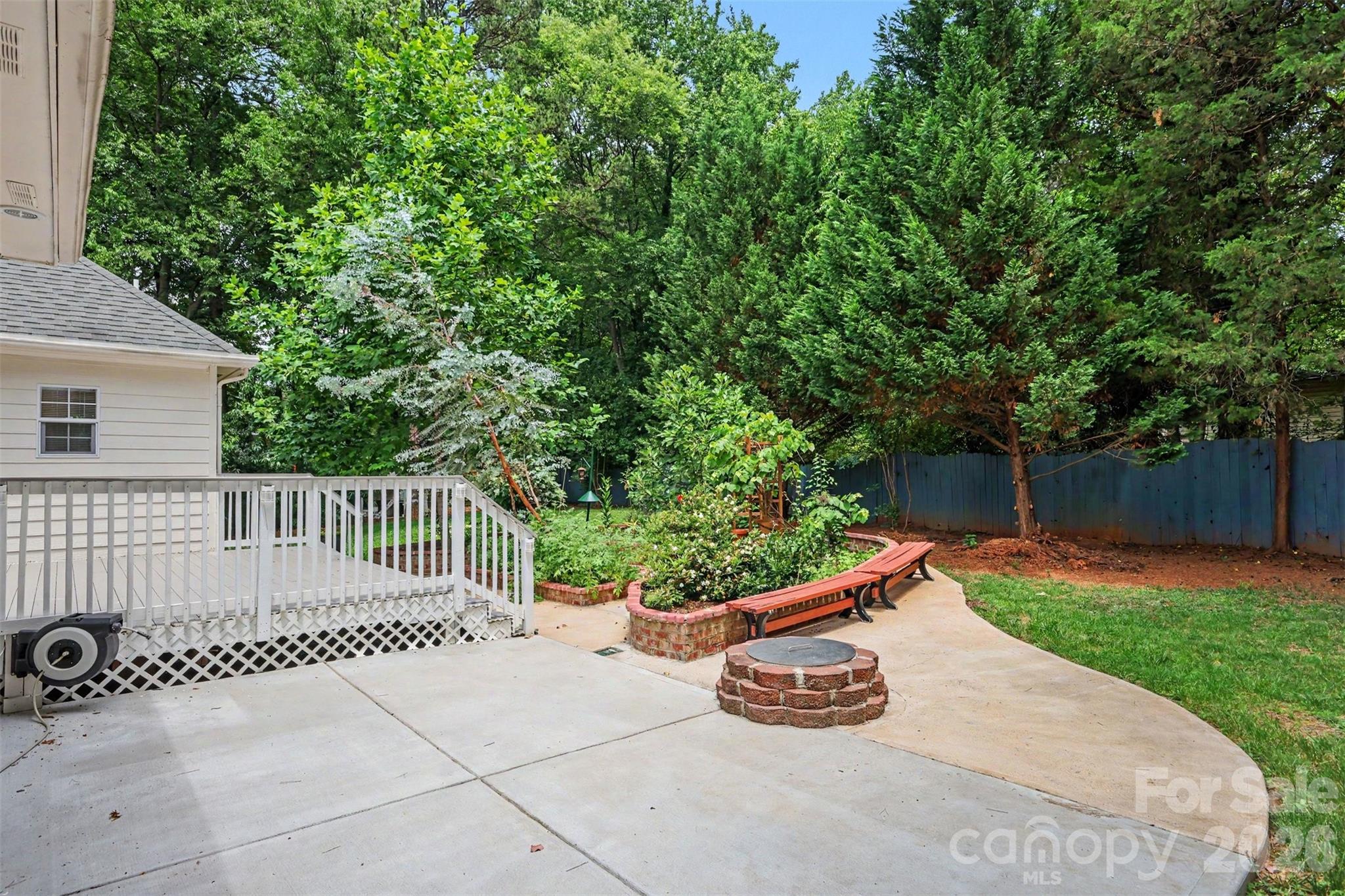 9102 Brightleaf Place