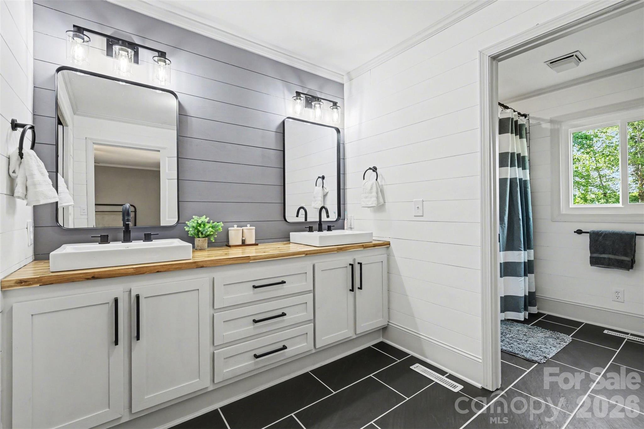 5377 Hunts Mill Road