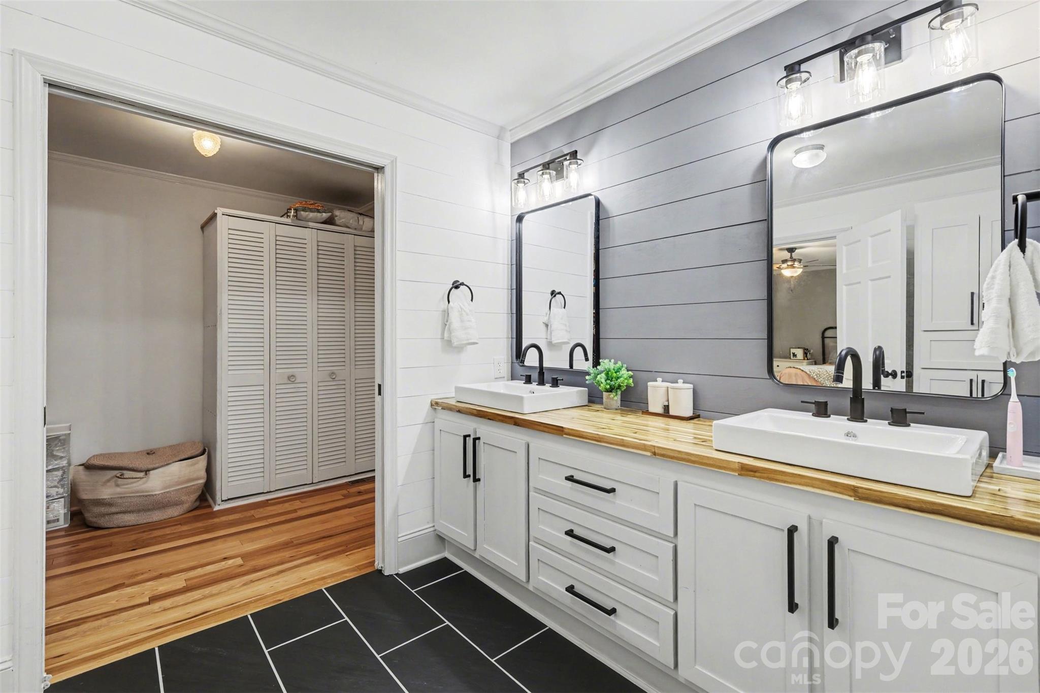 5377 Hunts Mill Road