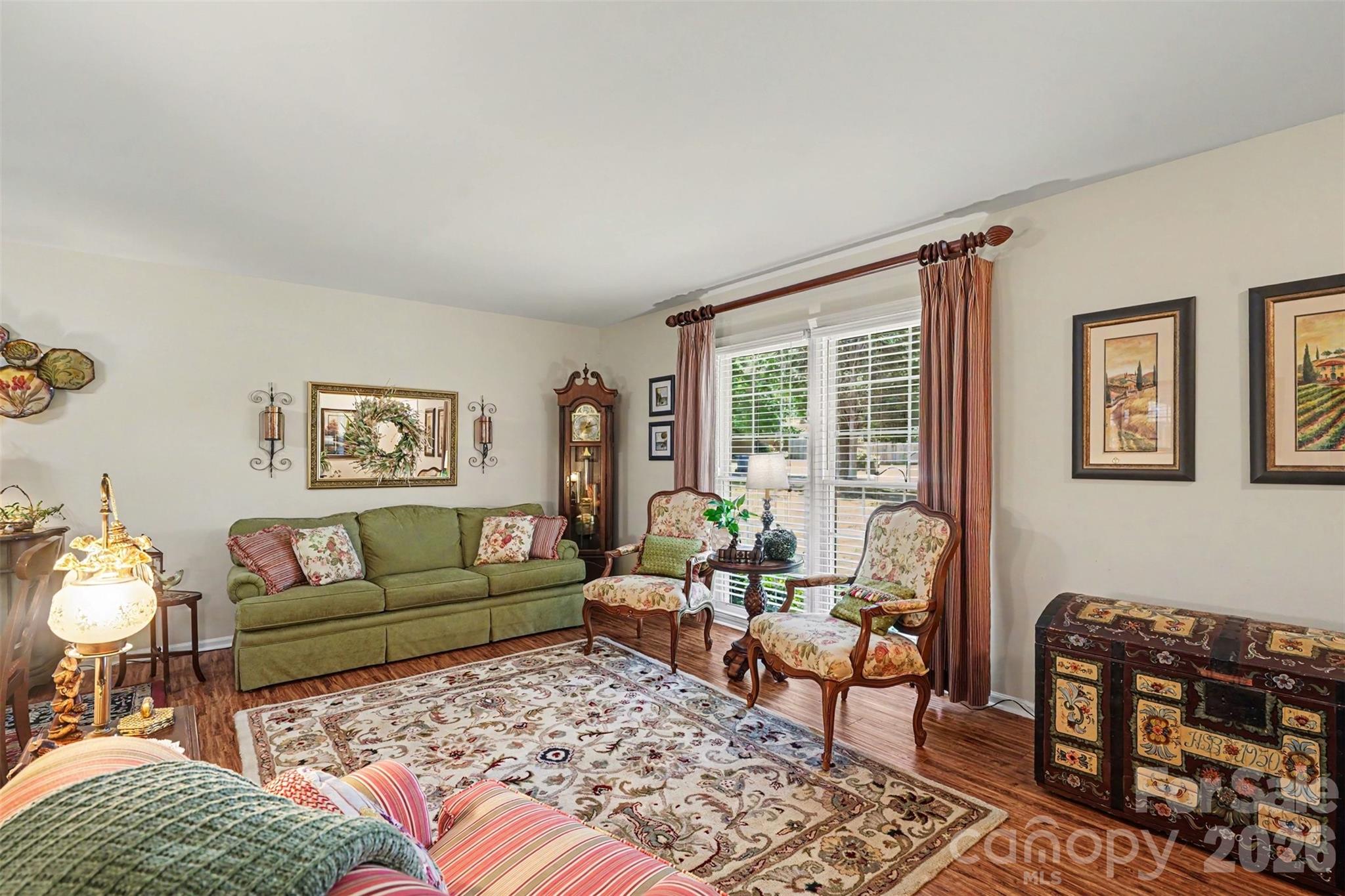 13611 Idlefield Lane