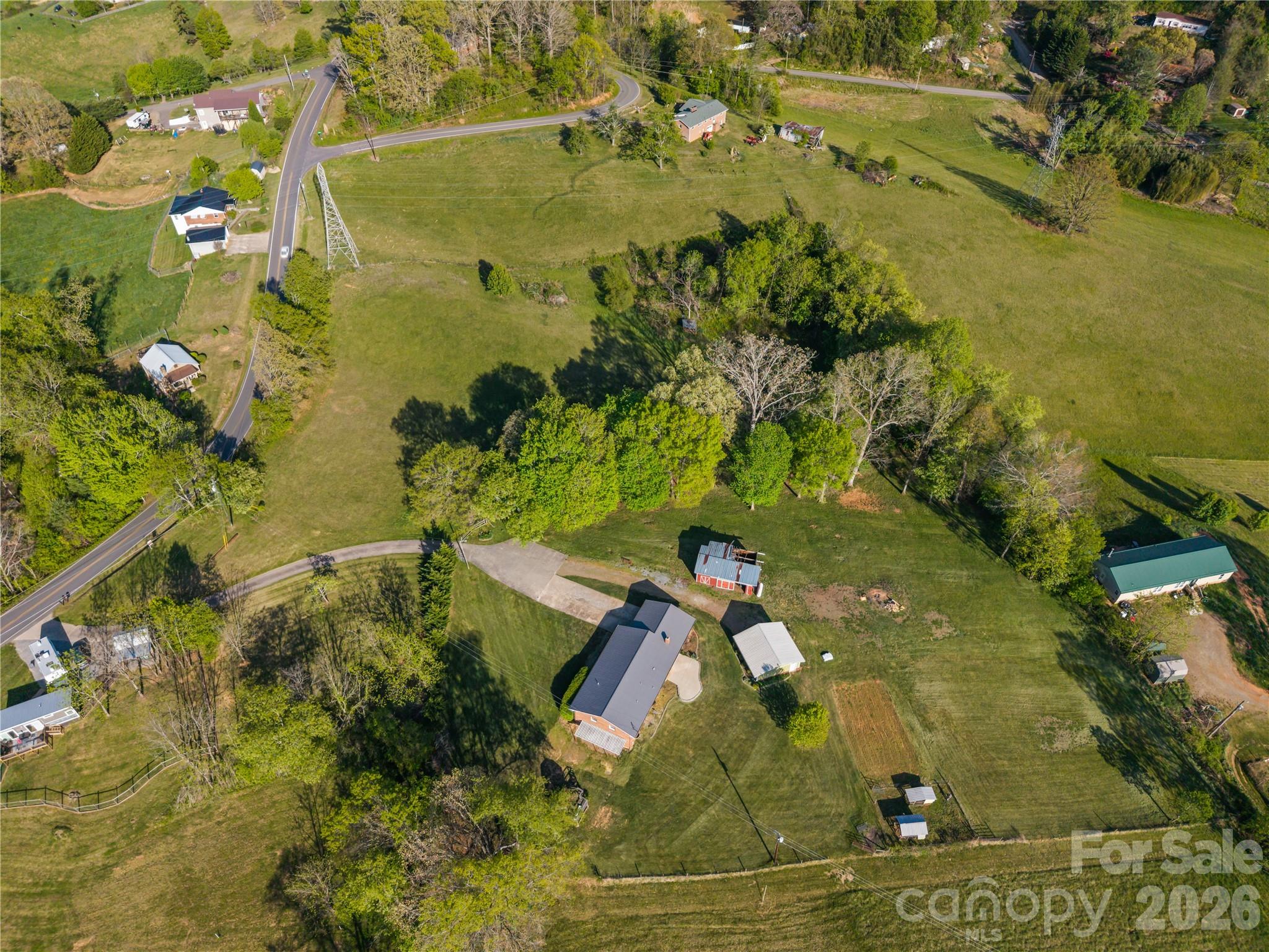 882 Queentown Road