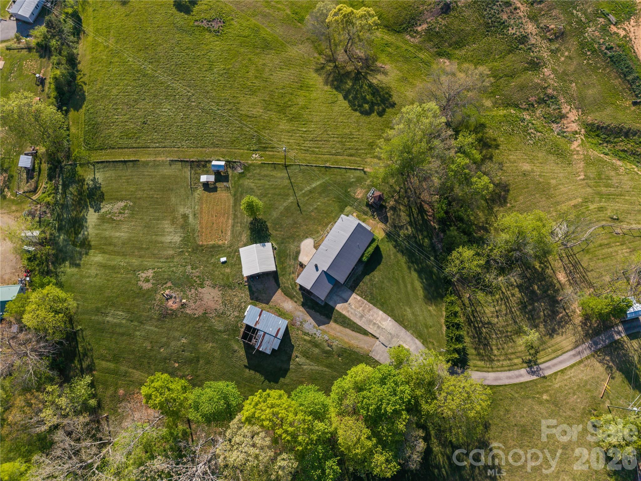 882 Queentown Road