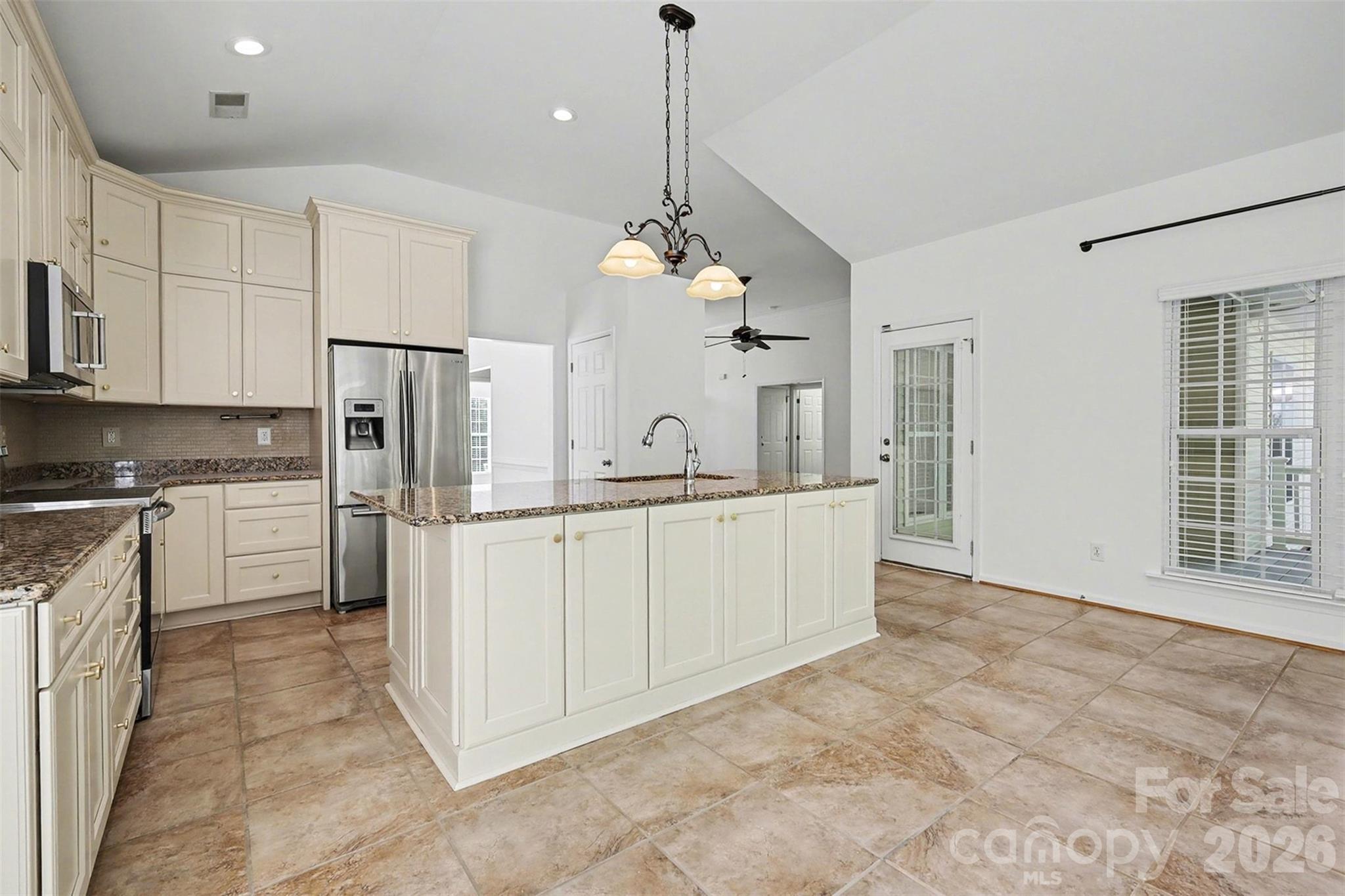 208 Riverfront Parkway