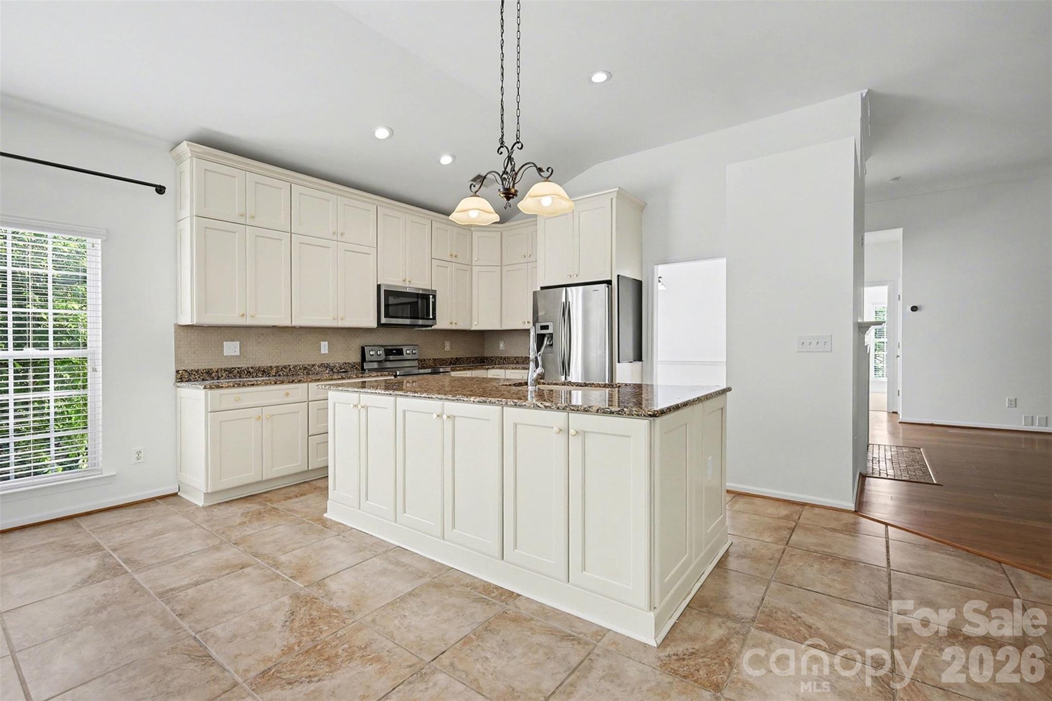 208 Riverfront Parkway