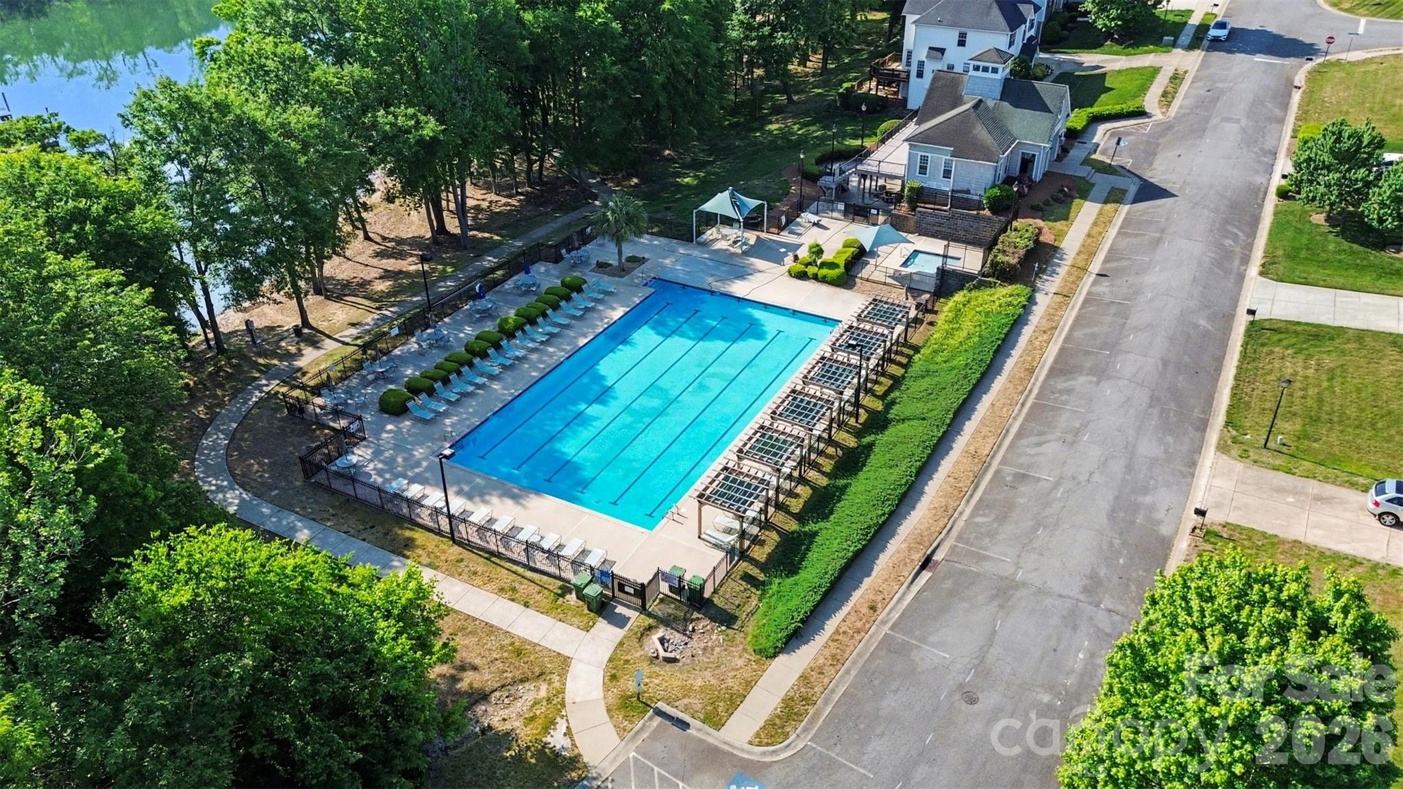 208 Riverfront Parkway