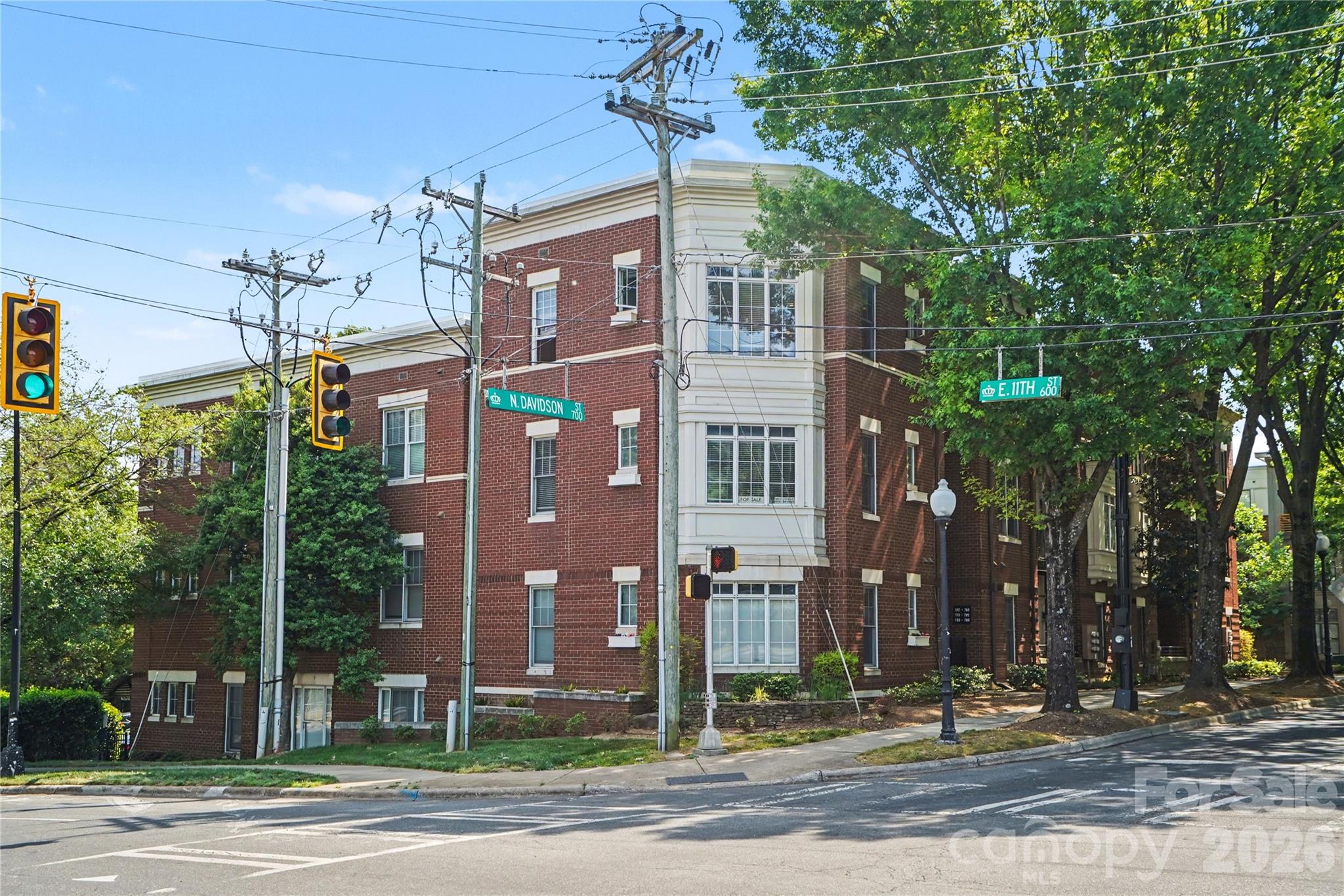 780 N Davidson Street Unit: 1208