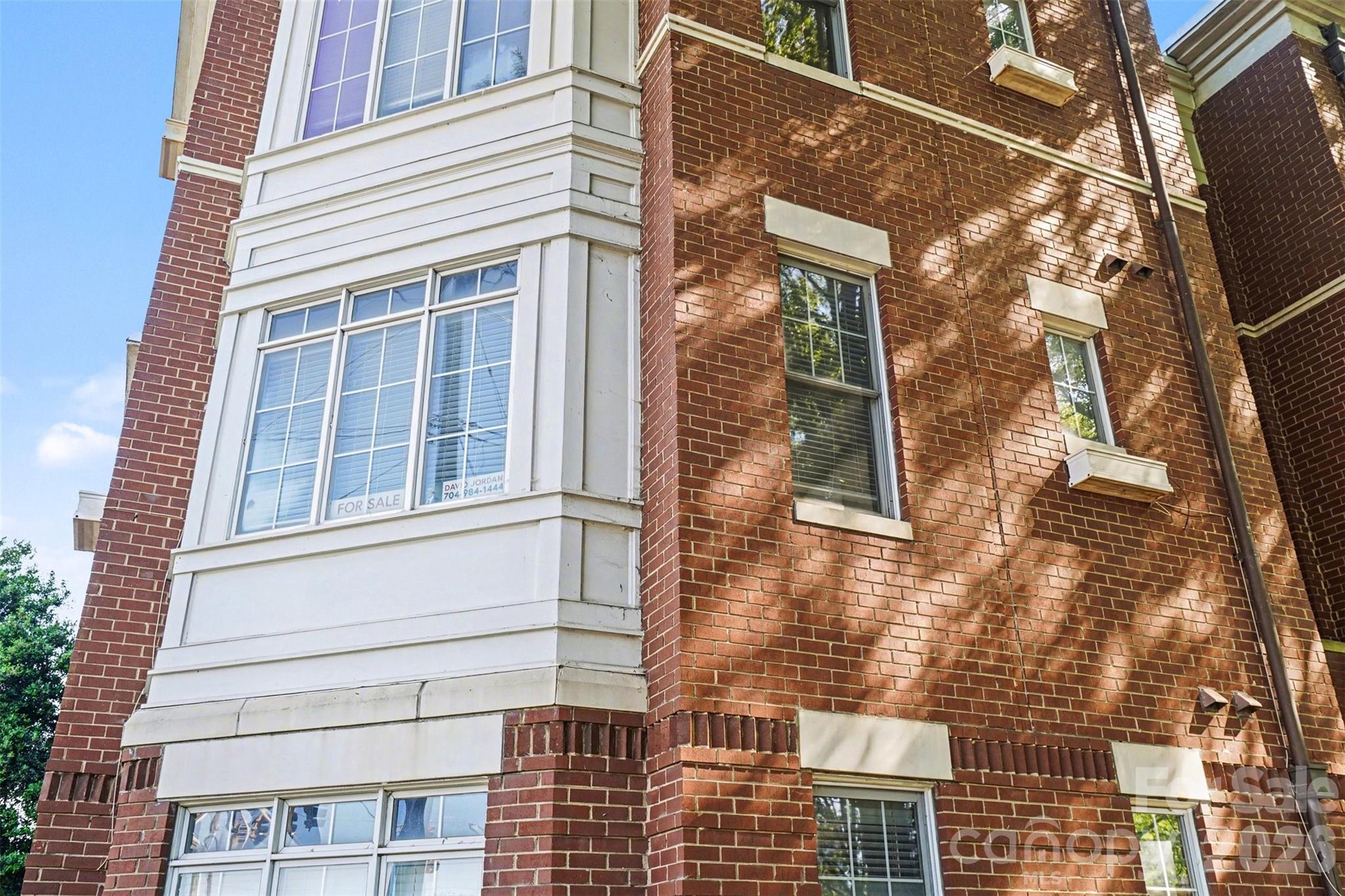 780 N Davidson Street Unit: 1208