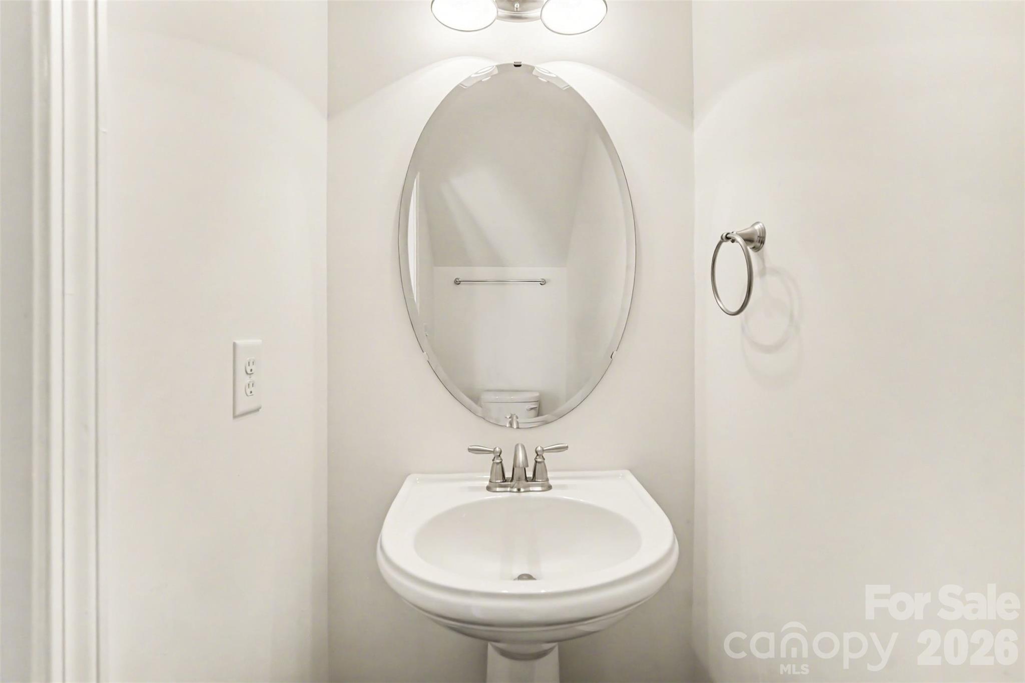 2828 San Saba Street