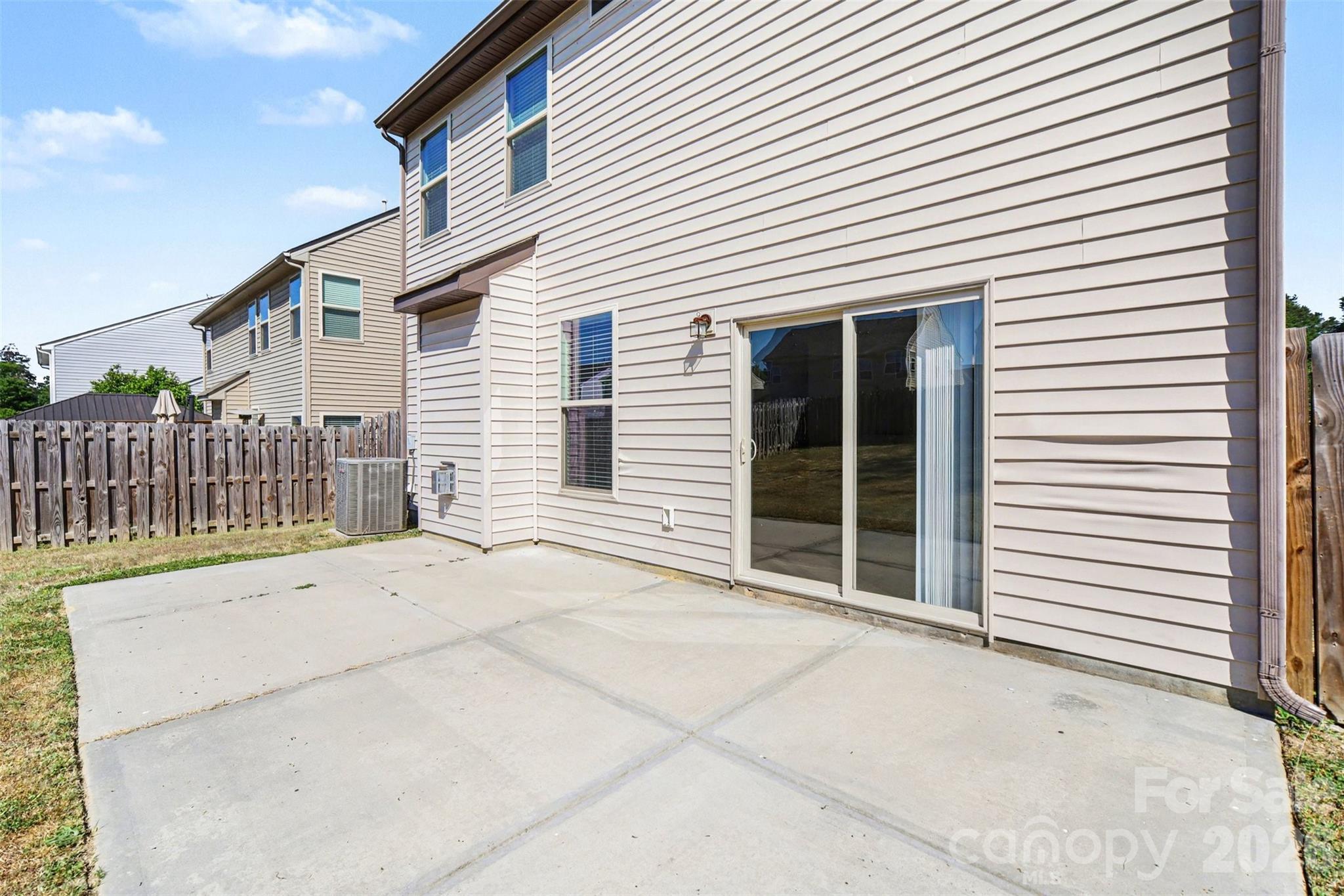 2828 San Saba Street