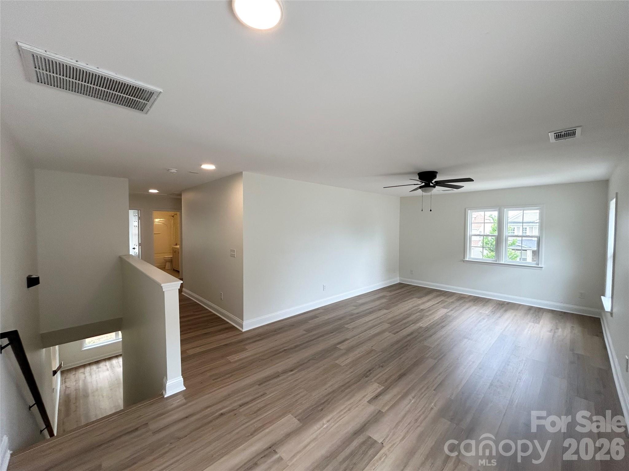 123 Glade Valley Avenue