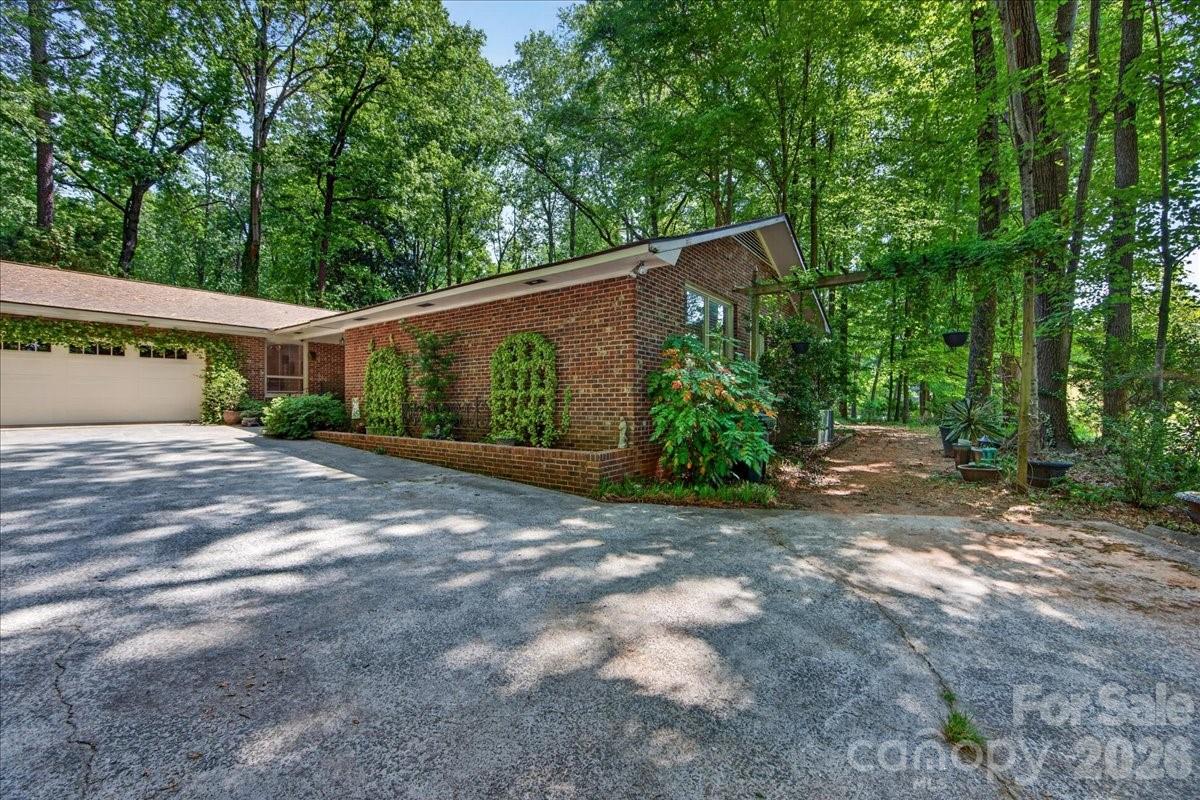 7412 Timber Ridge Drive