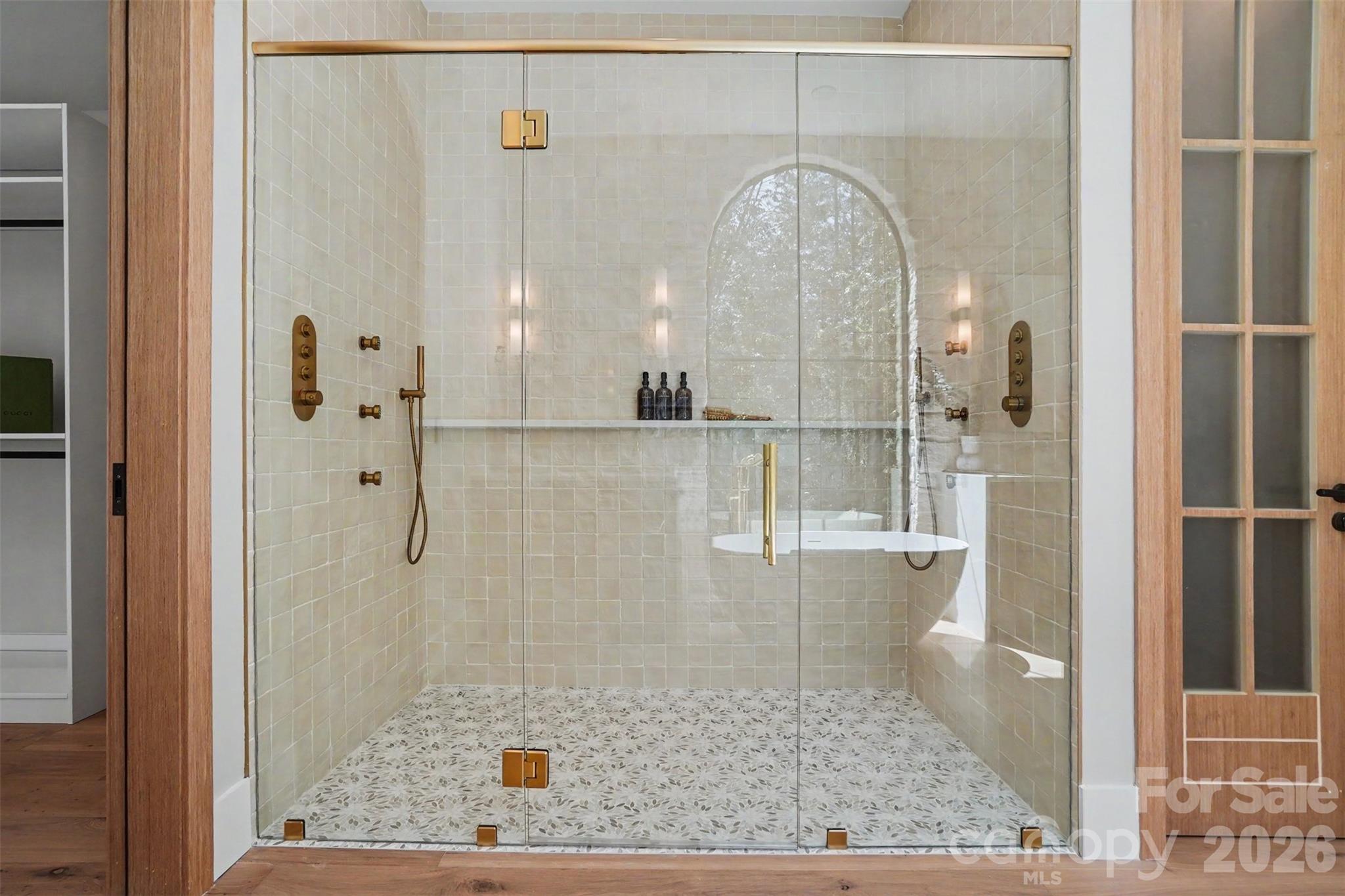 8124 Asheley Glen Drive
