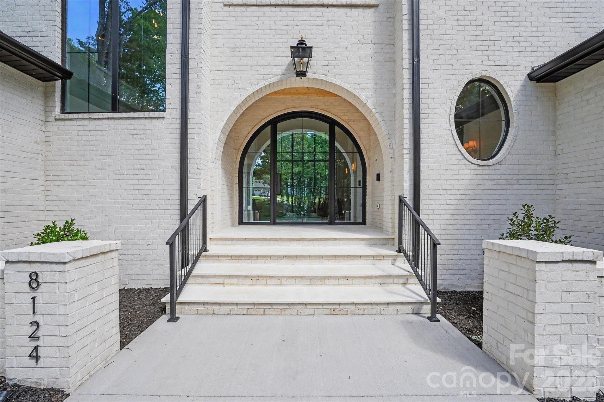 8124 Asheley Glen Drive