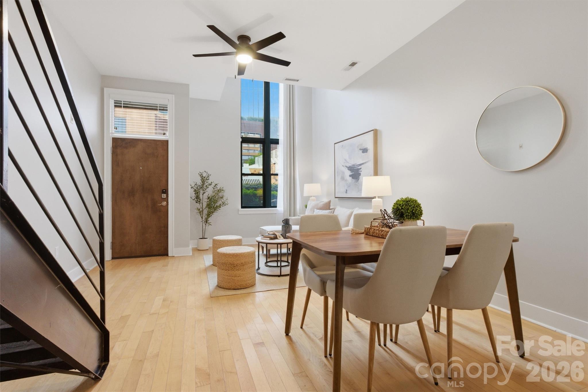 115 E Park Avenue Unit: 109