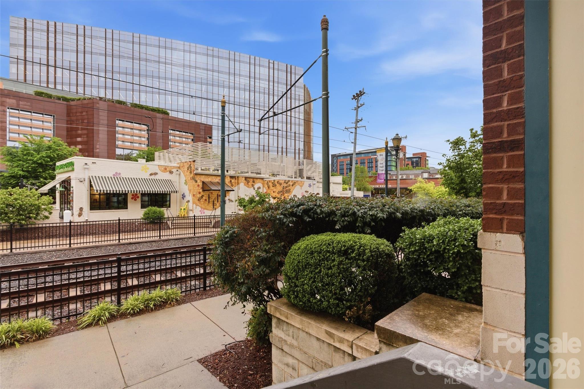 115 E Park Avenue Unit: 109