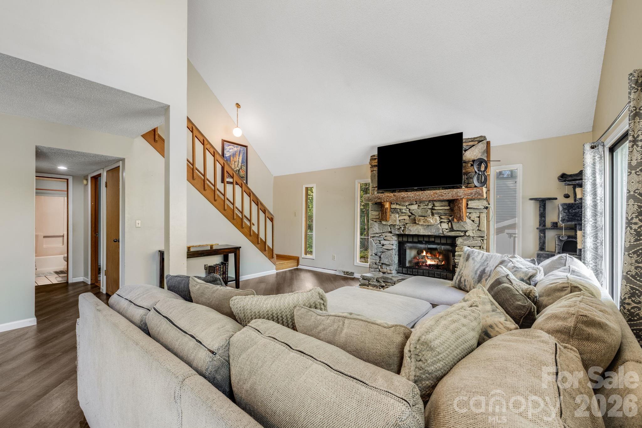 823 Fanning Bridge Road