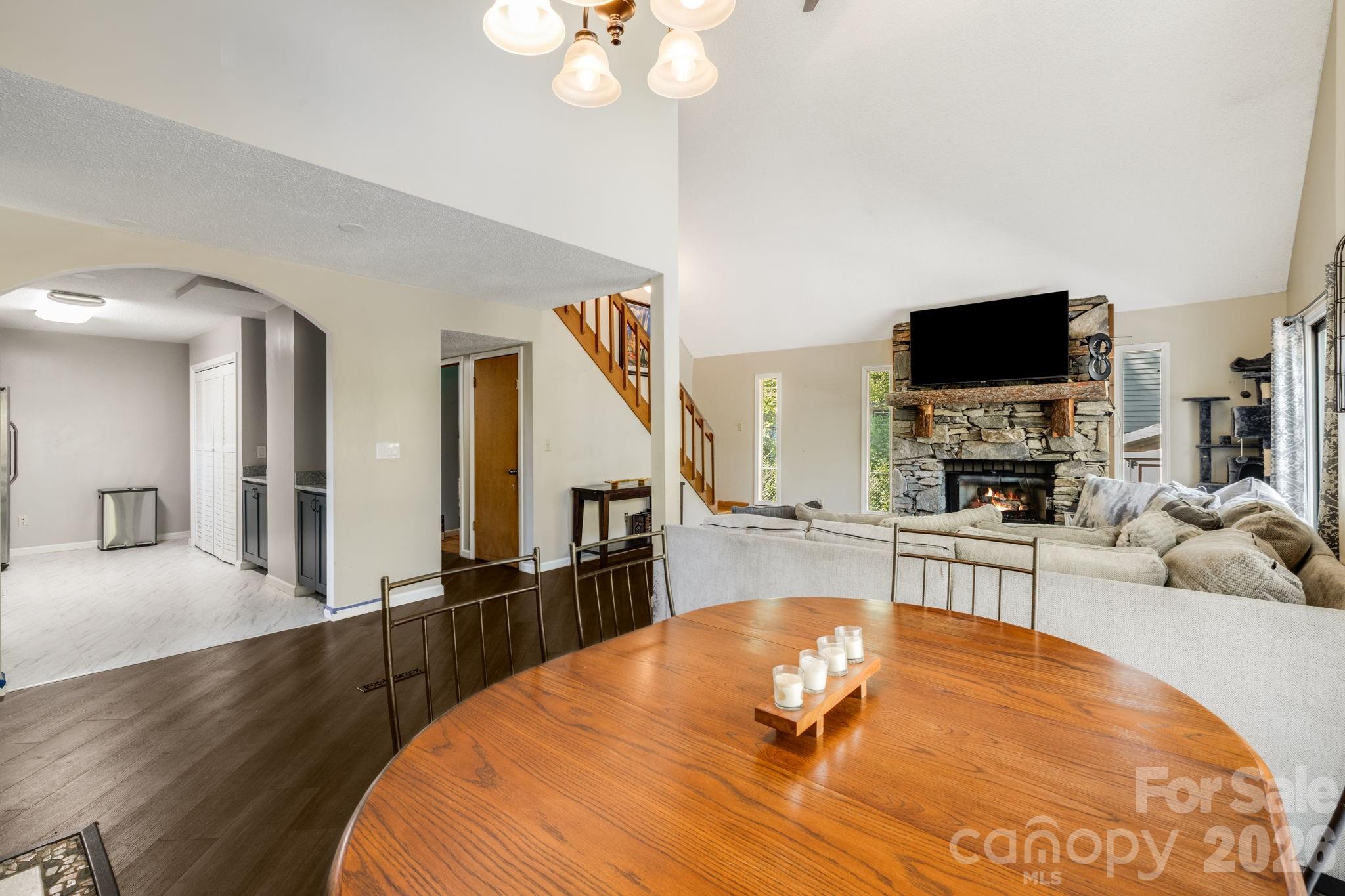 823 Fanning Bridge Road