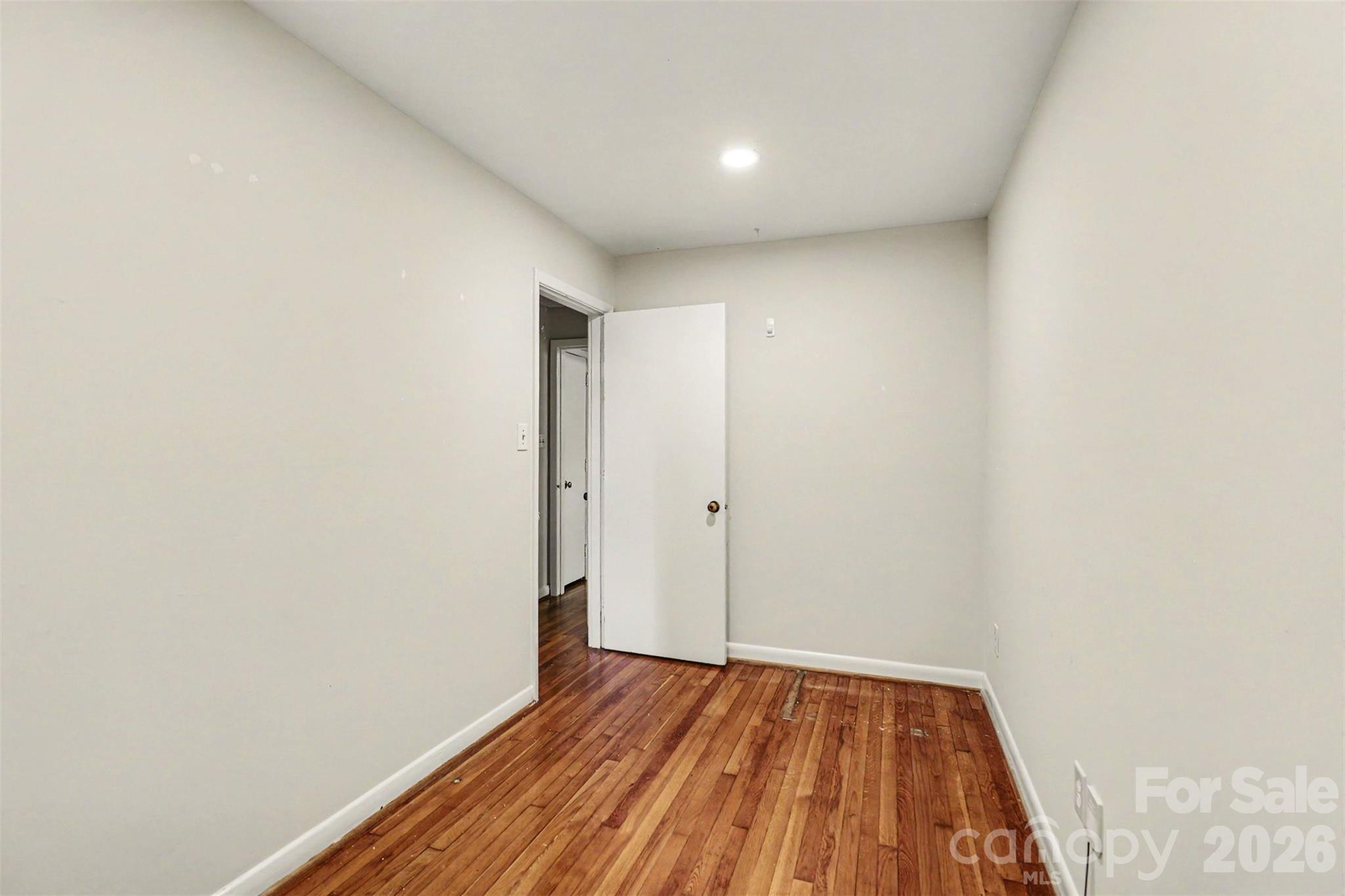 20 Wright Avenue