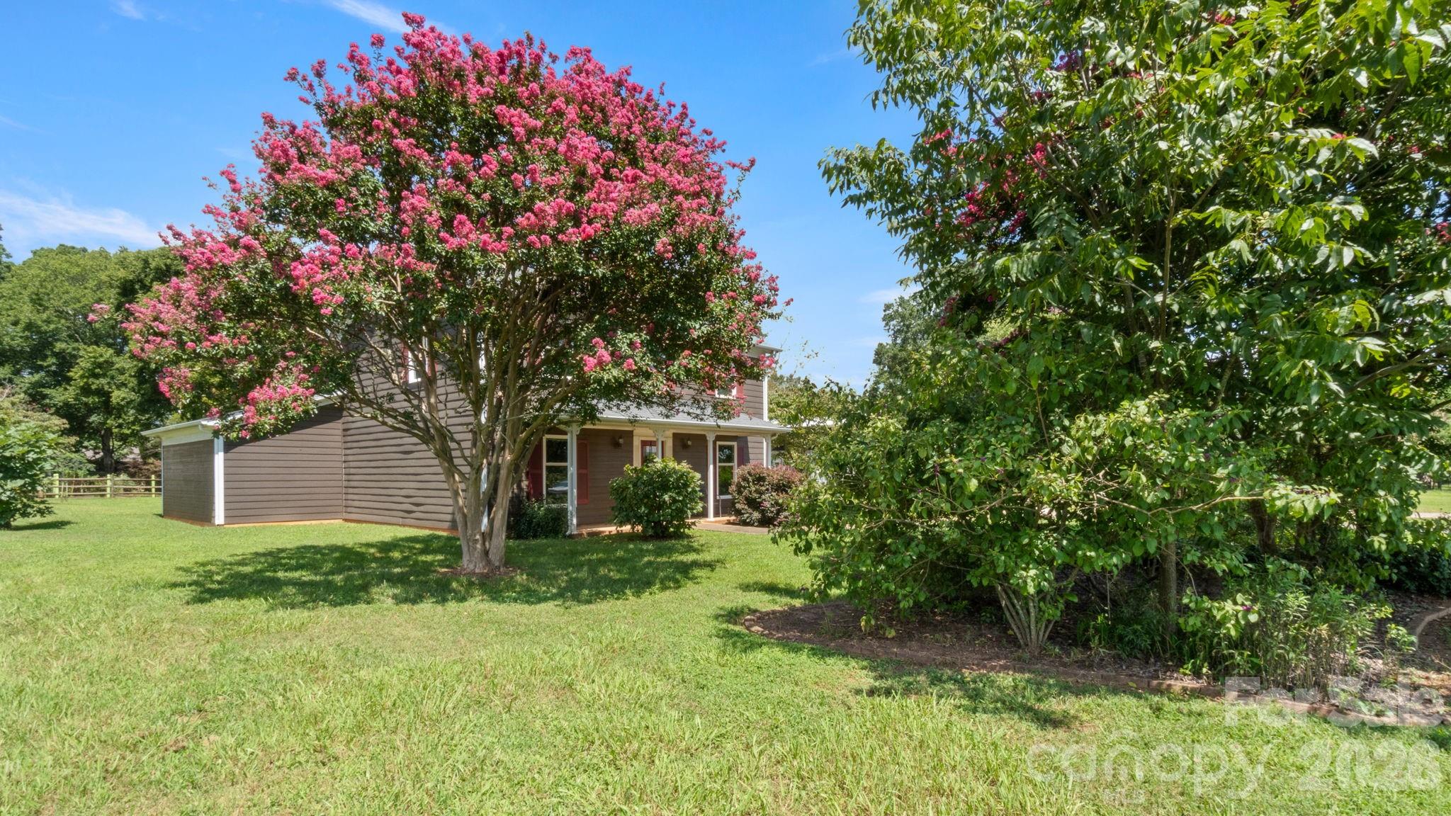 8809 Fairview Road