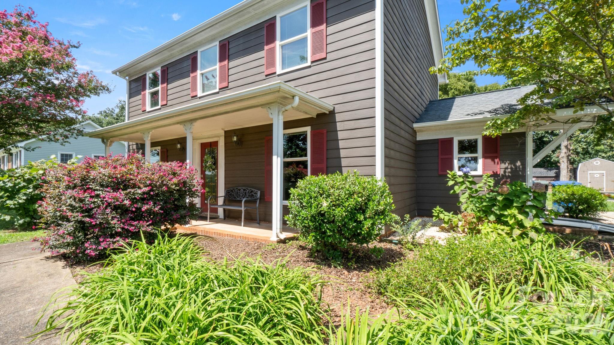 8809 Fairview Road
