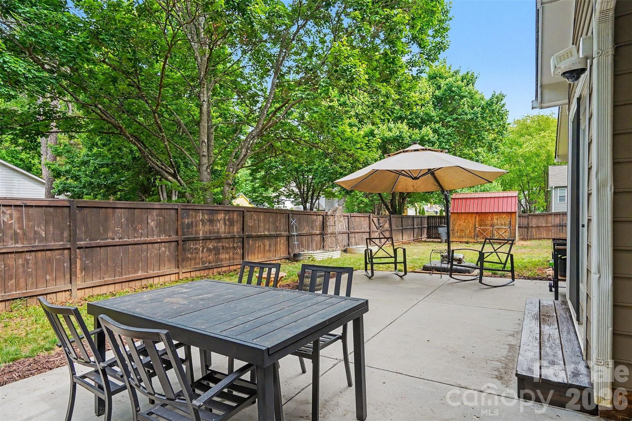 7450 Crestside Lane