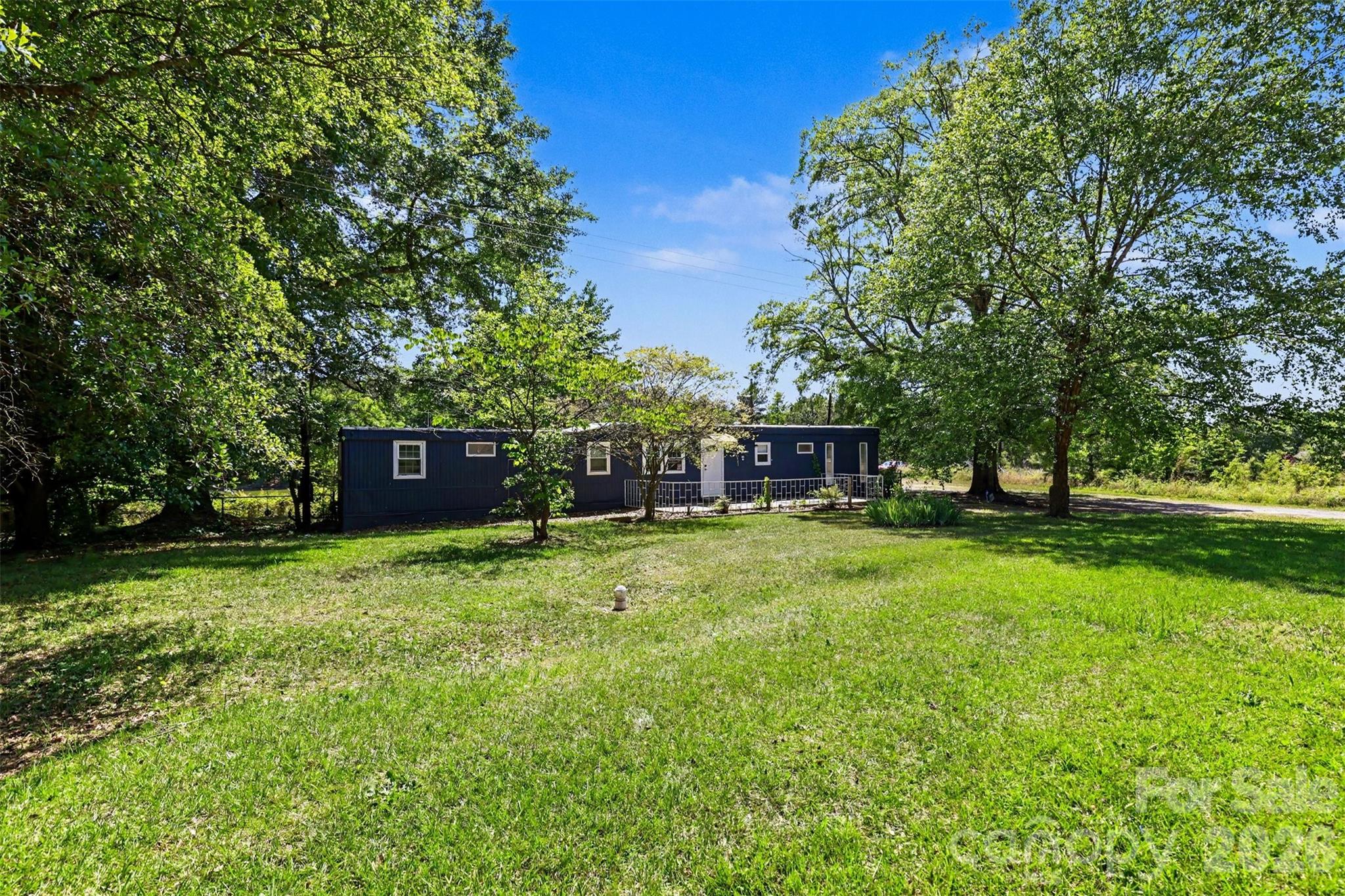 9937 Harwood Lane