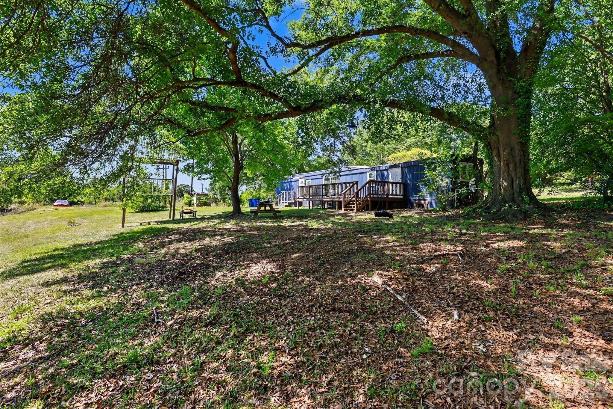 9937 Harwood Lane