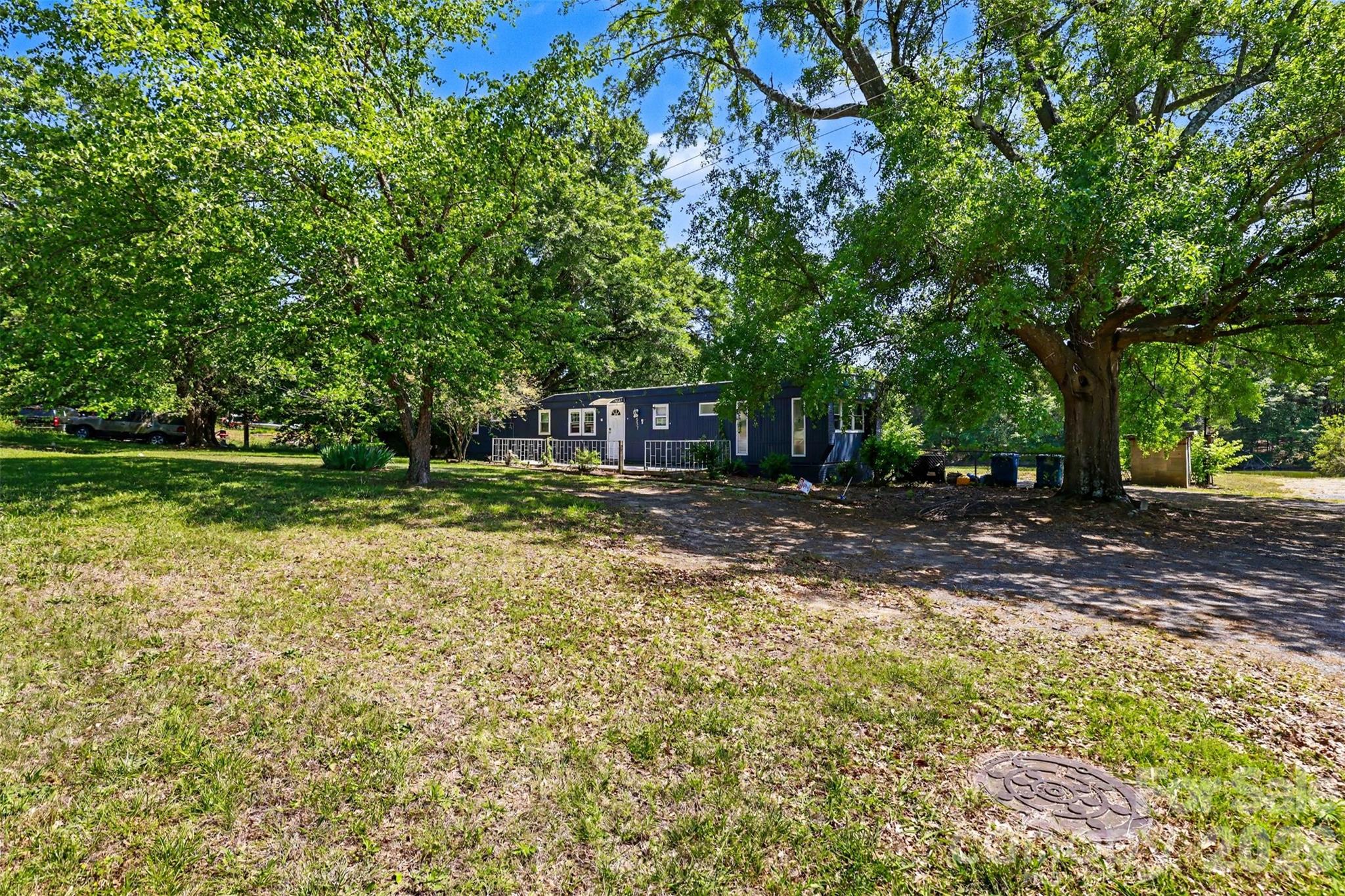 9937 Harwood Lane