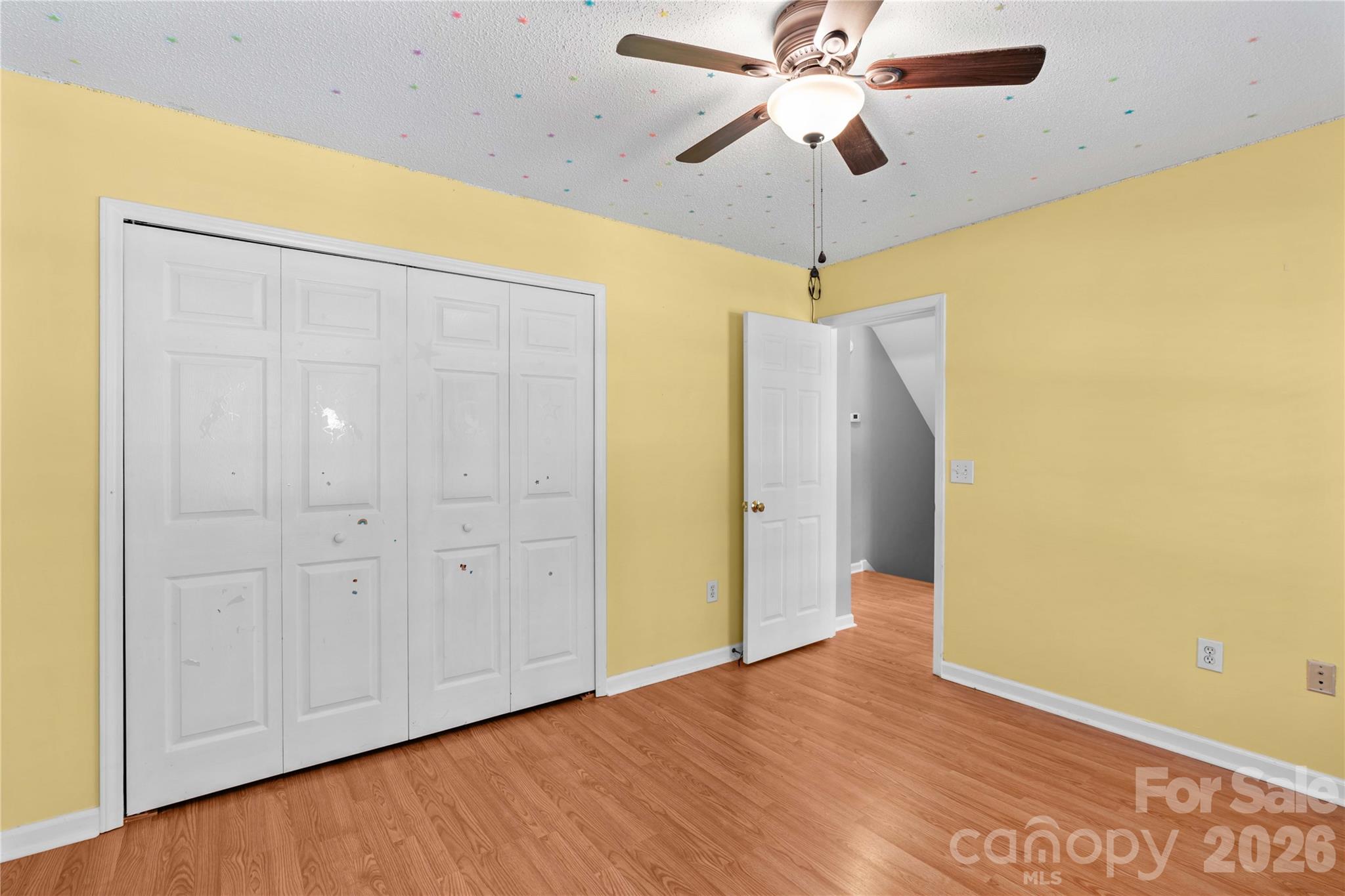 1904 Lorelei Court
