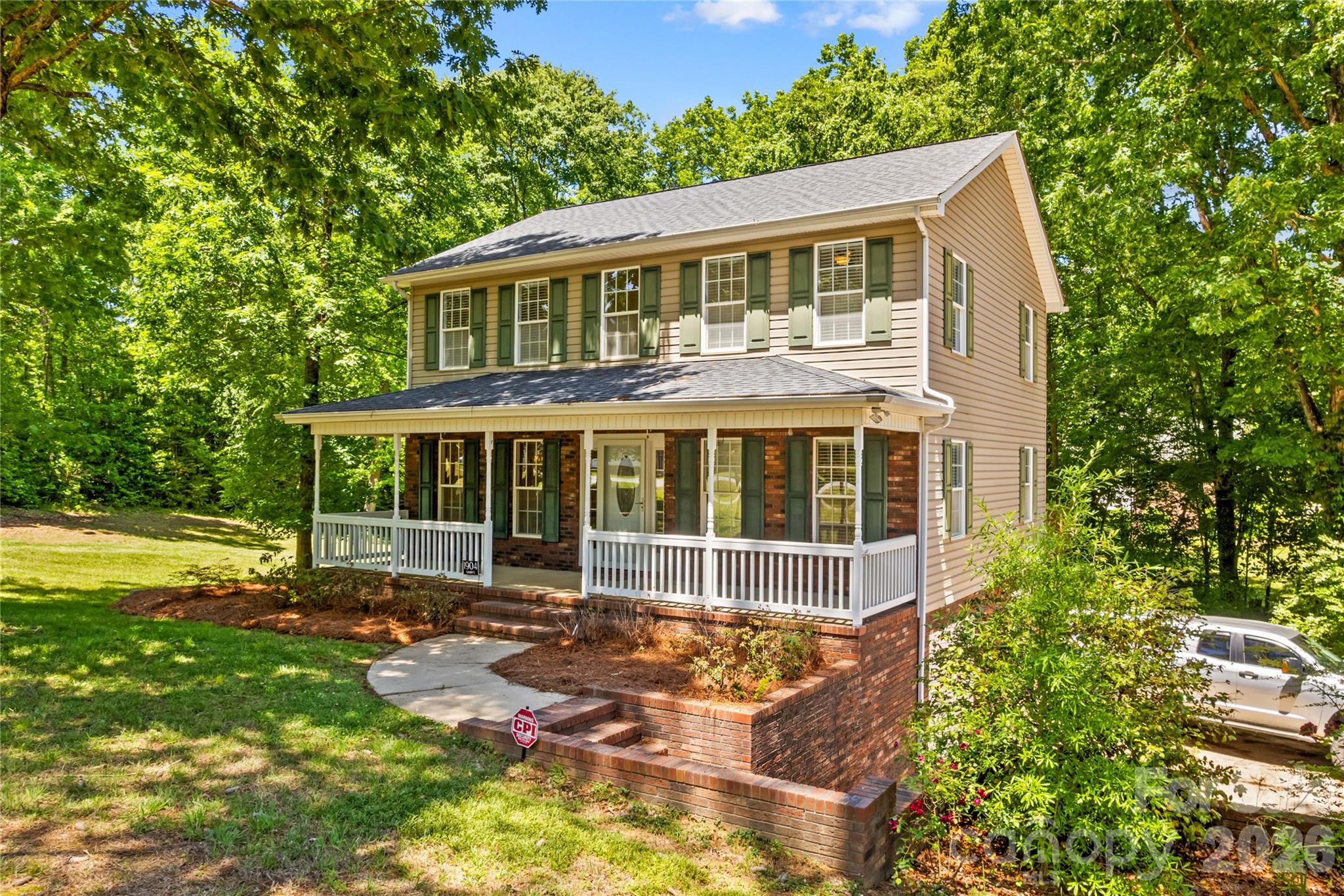 1904 Lorelei Court