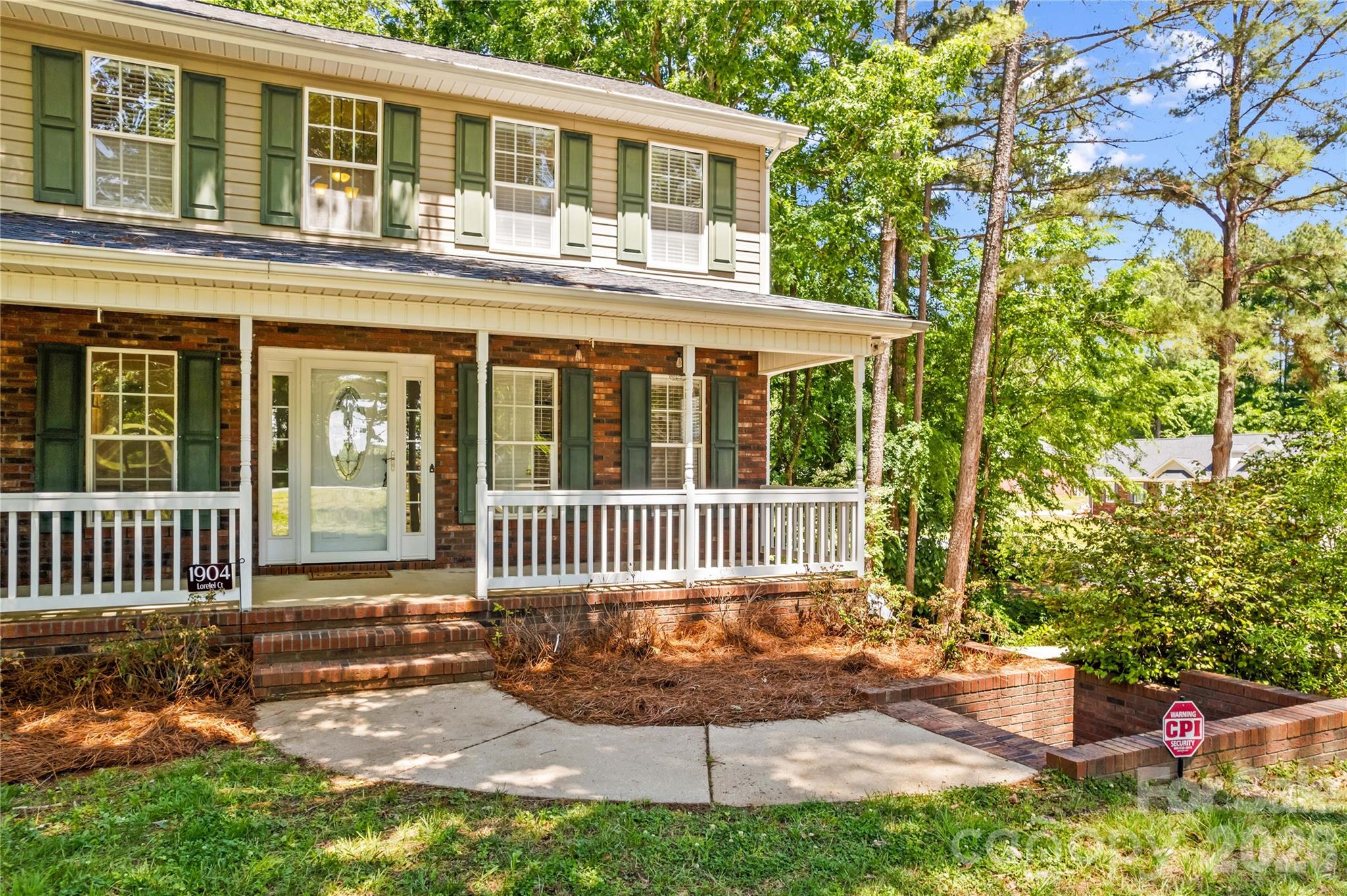 1904 Lorelei Court