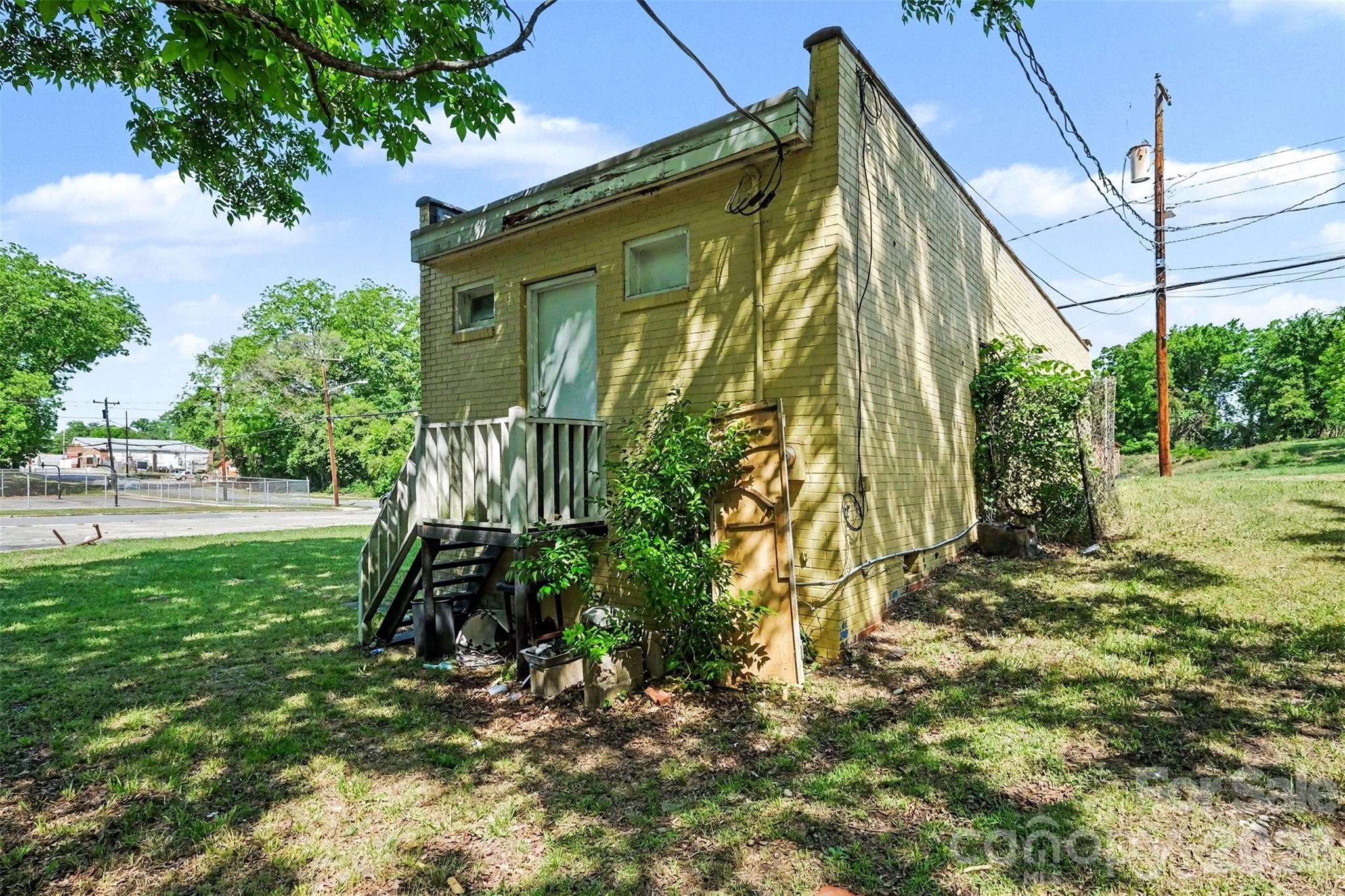 401 E Gay Street