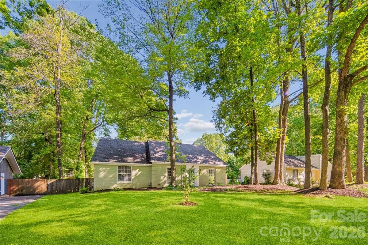 1005 Pinafore Drive