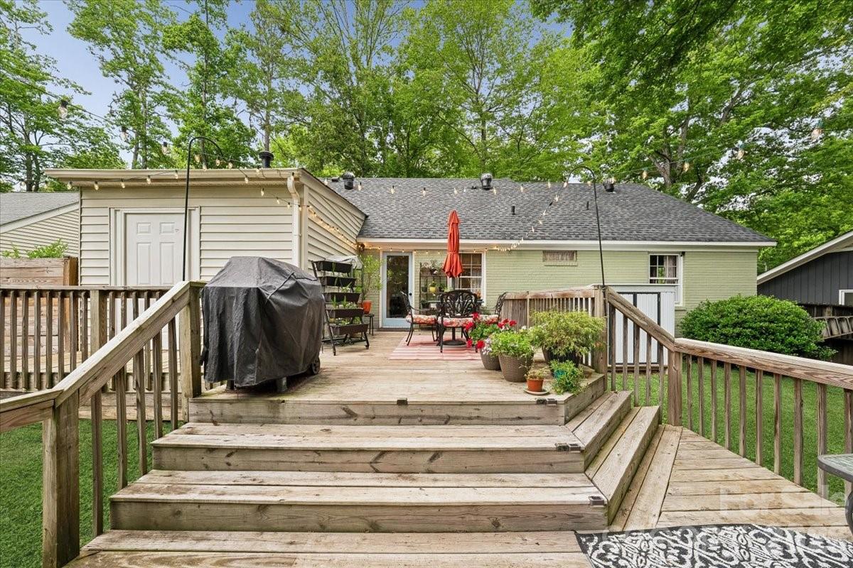 1005 Pinafore Drive