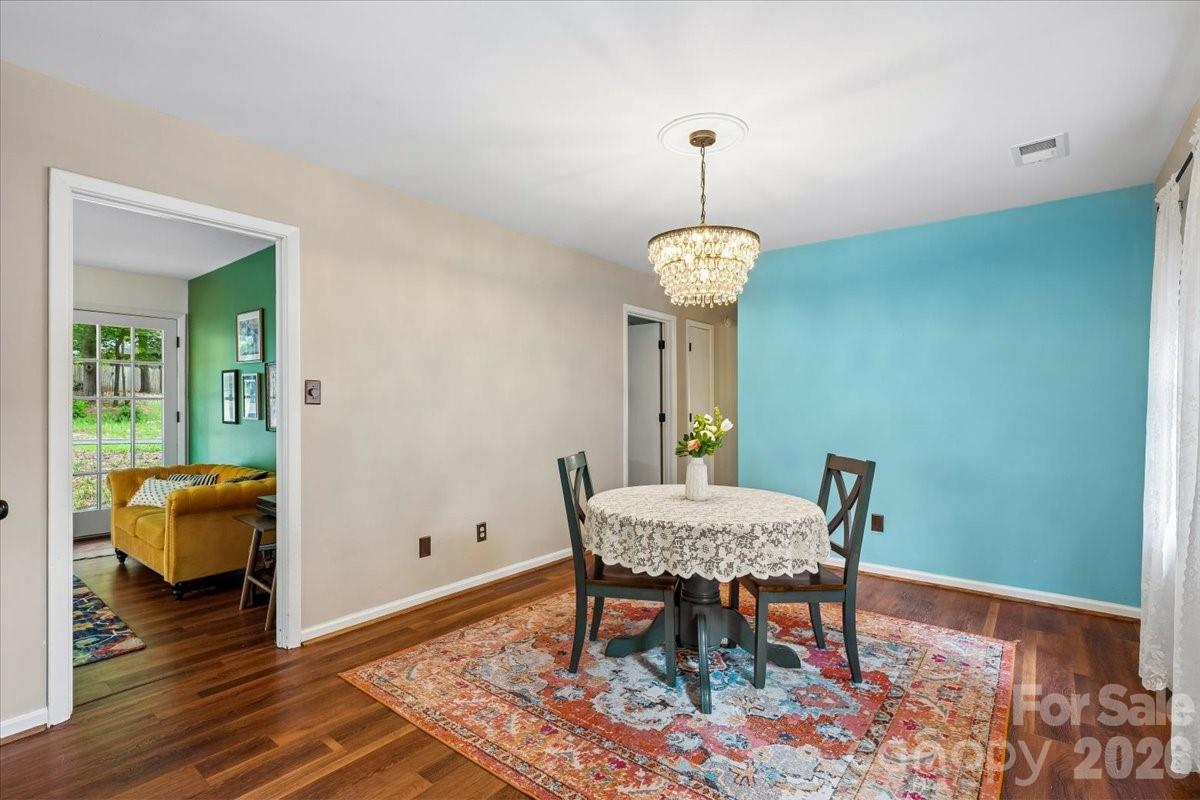 1005 Pinafore Drive