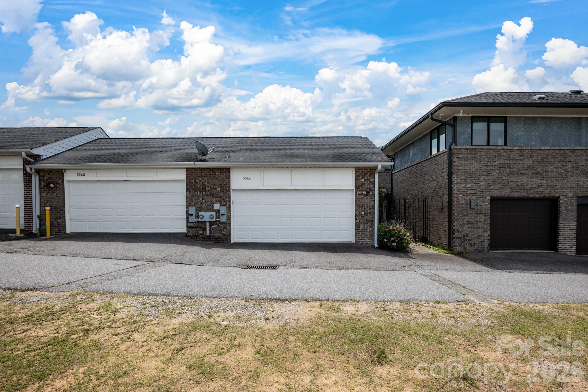 5566 Village Drive NW